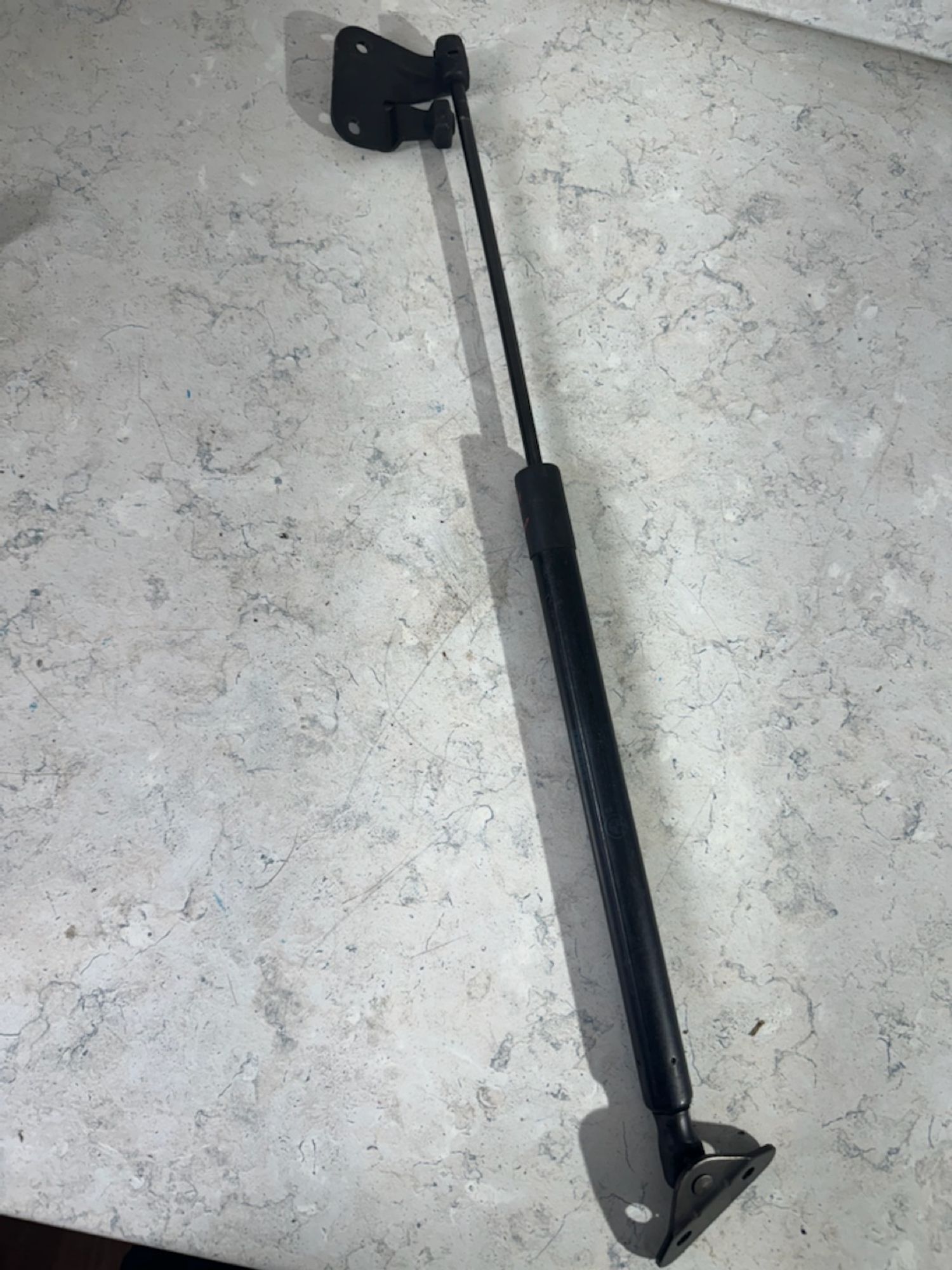 https://gcs.partsauto.market/rn-stockpro.appspot.com/thmbs/userImages/a909ba6a315635f66d2dc9265c66c6a4/part/721c9554-757a-476b-825b-f0cf213b0824_1746702488675.jpg