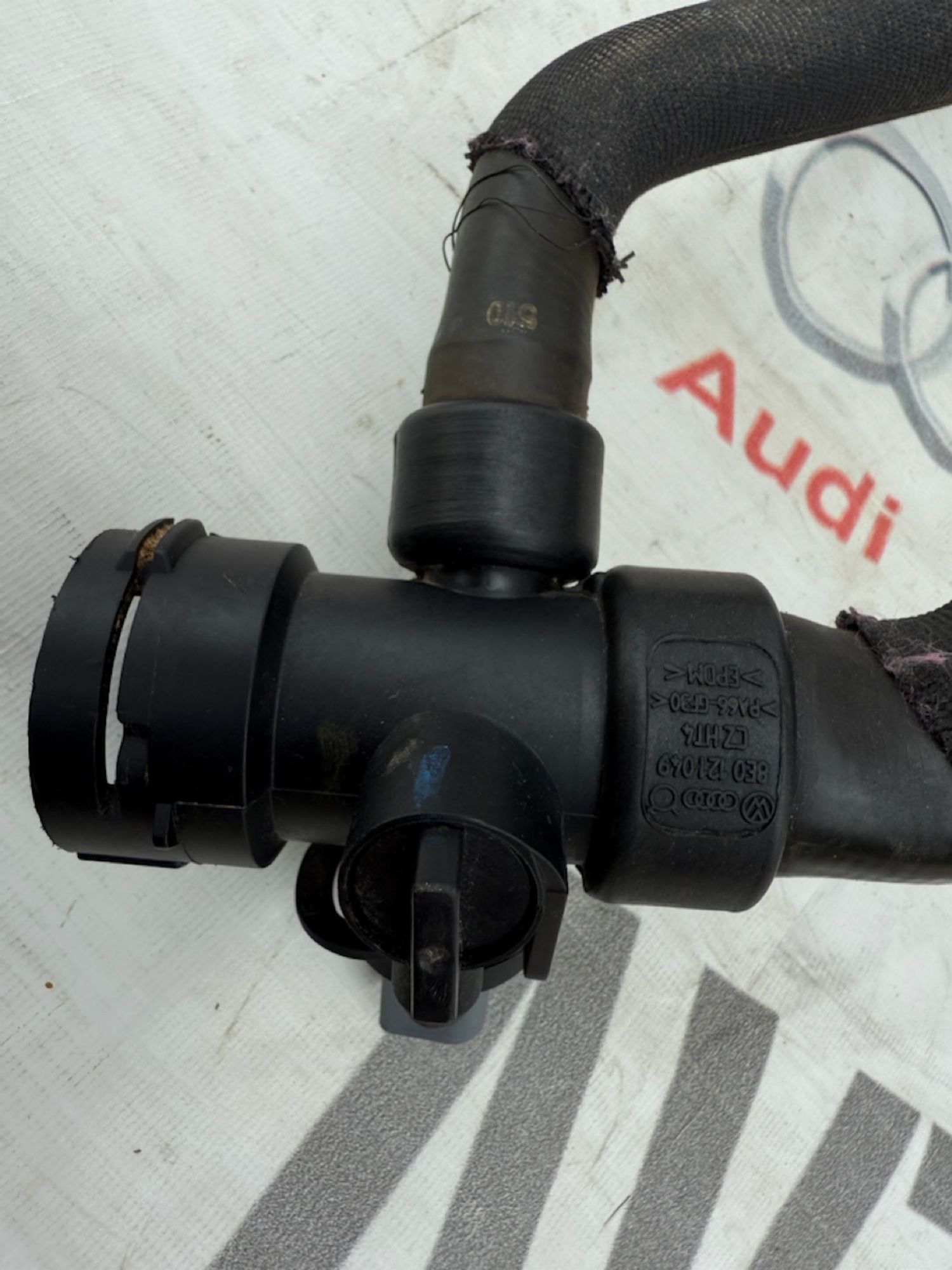 https://gcs.partsauto.market/rn-stockpro.appspot.com/thmbs/userImages/a909ba6a315635f66d2dc9265c66c6a4/part/7a261f48-515f-40b2-9dbe-422b5f9f679c_1748266070006.jpg