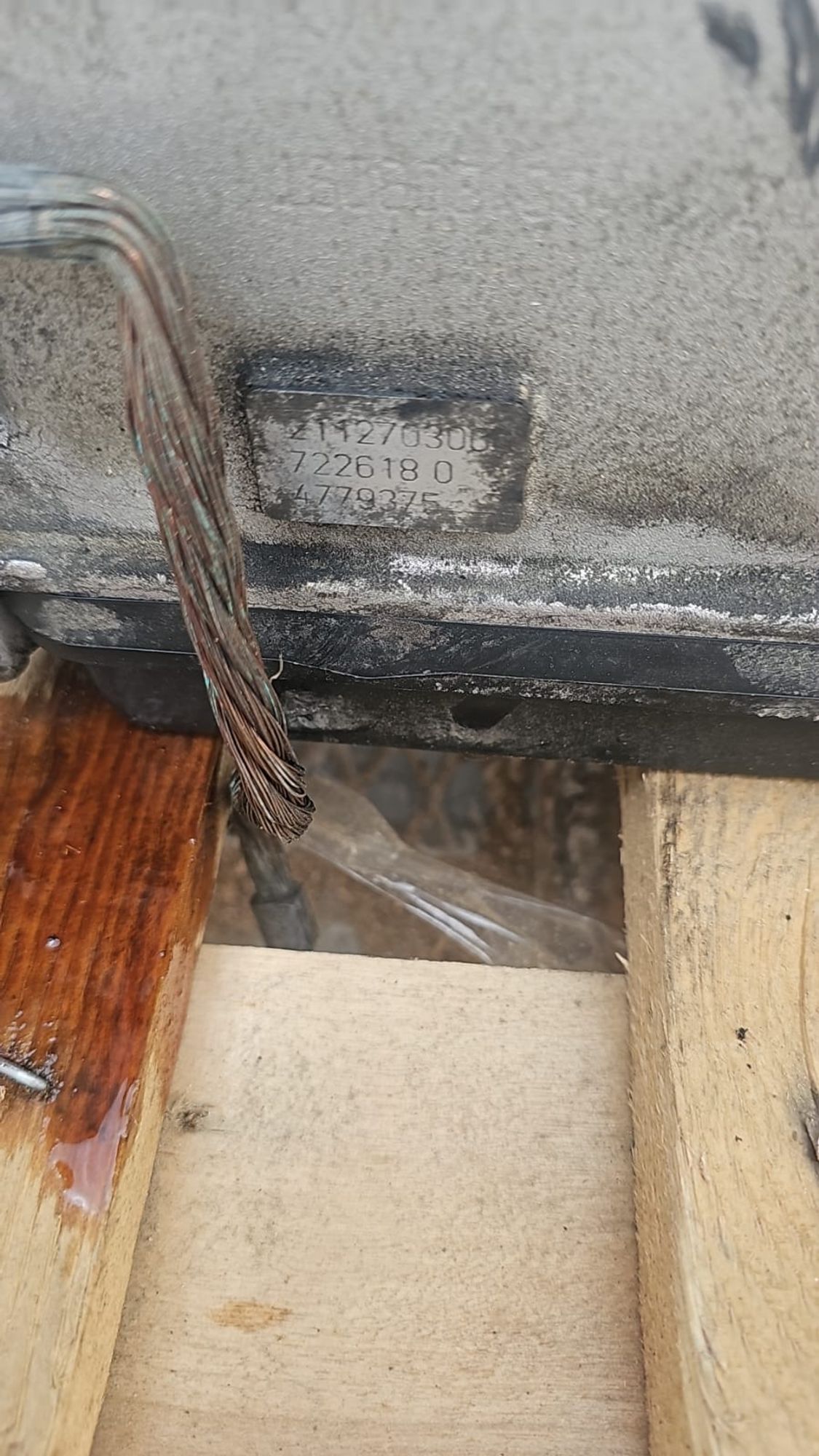 https://gcs.partsauto.market/rn-stockpro.appspot.com/thmbs/userImages/a909ba6a315635f66d2dc9265c66c6a4/part/8a206c2a-1f54-43a5-ae56-6e1ef69dcfa5_1747653888458.jpg