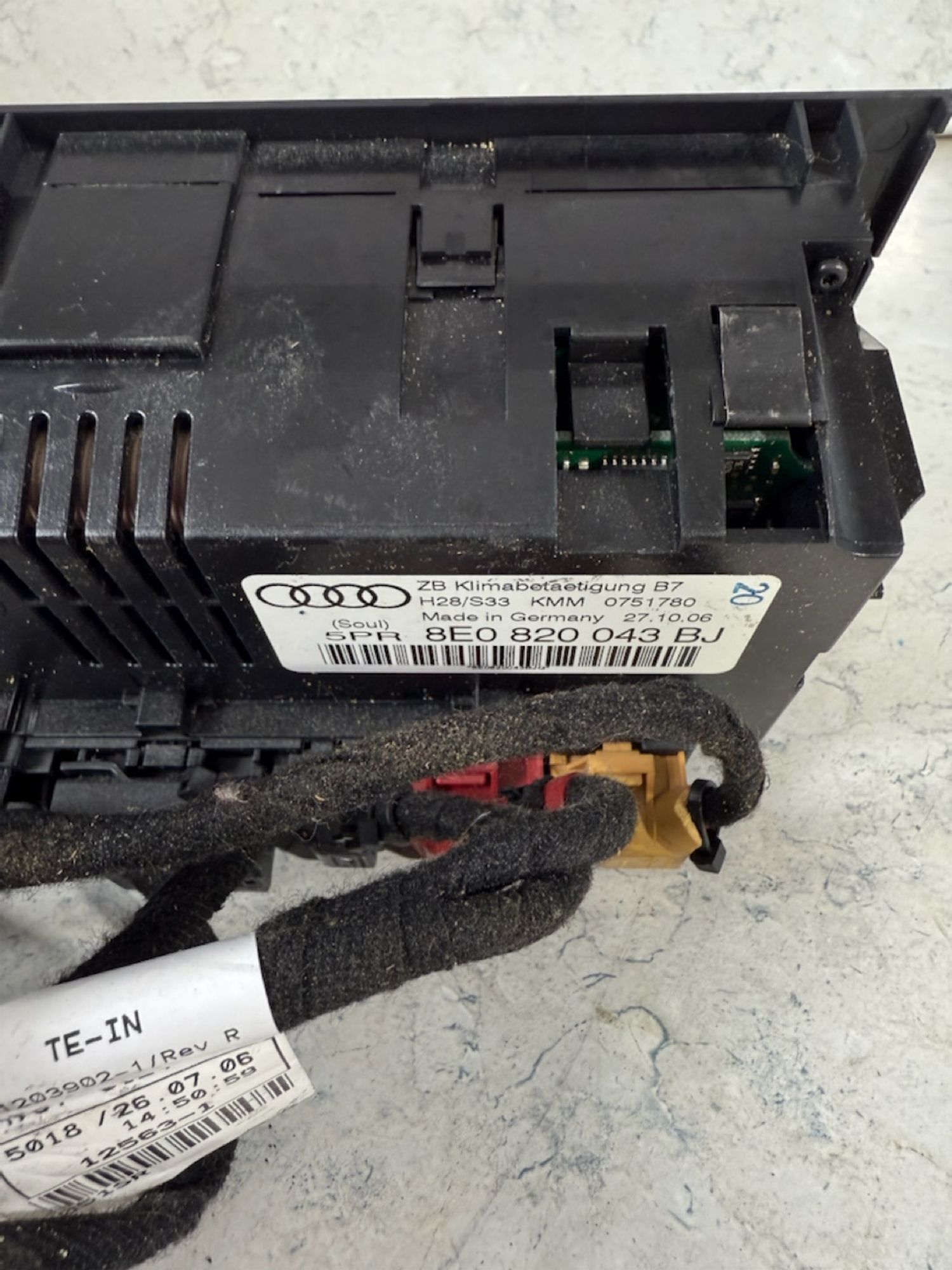 https://gcs.partsauto.market/rn-stockpro.appspot.com/thmbs/userImages/a909ba6a315635f66d2dc9265c66c6a4/part/8e522b57-c3b8-4a31-9810-d40566025942_1747128925654.jpg