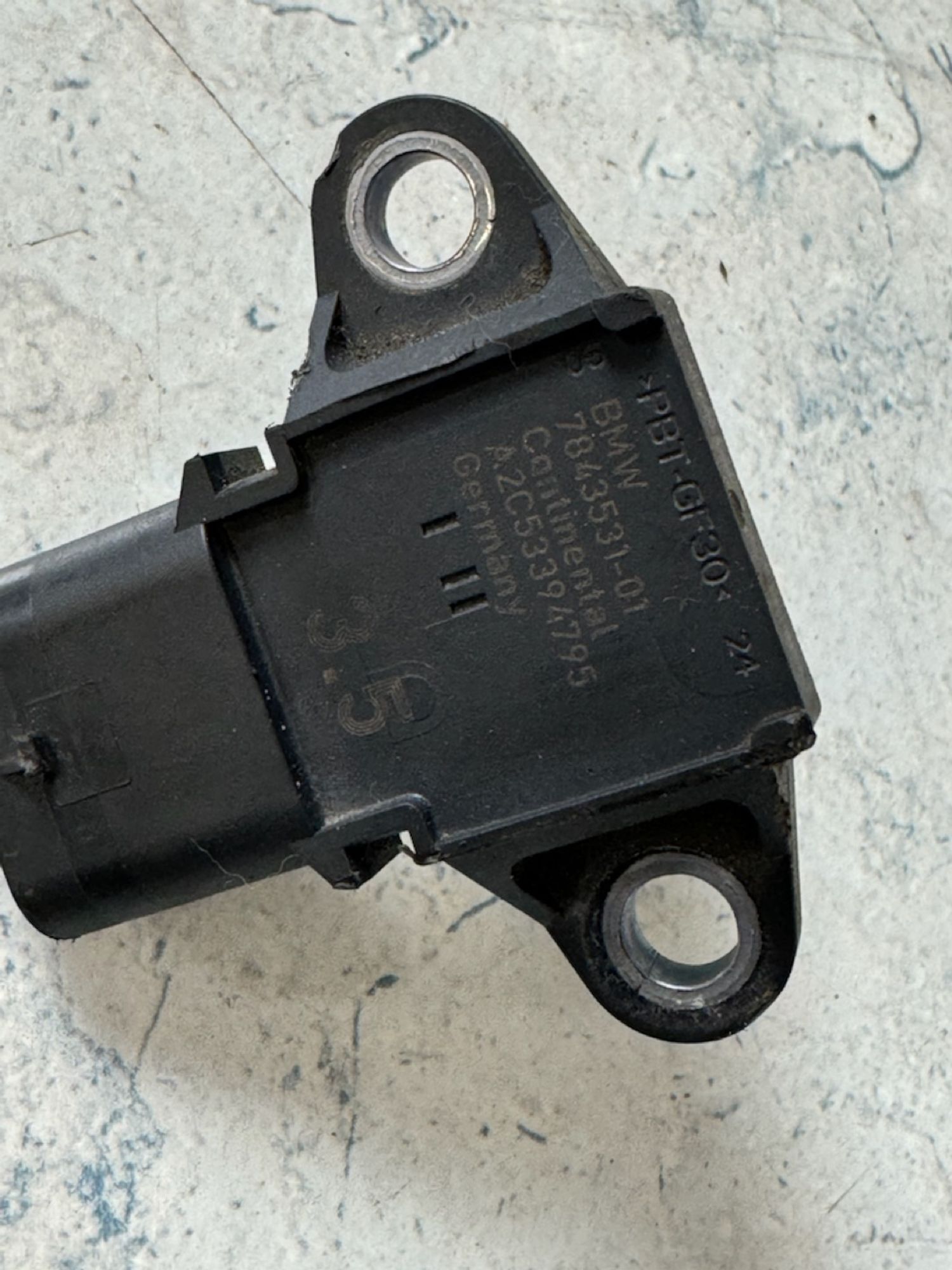 https://gcs.partsauto.market/rn-stockpro.appspot.com/thmbs/userImages/a909ba6a315635f66d2dc9265c66c6a4/part/9b2127ab-32a2-4da8-a438-7c044e91fca0_1746613160915.jpg