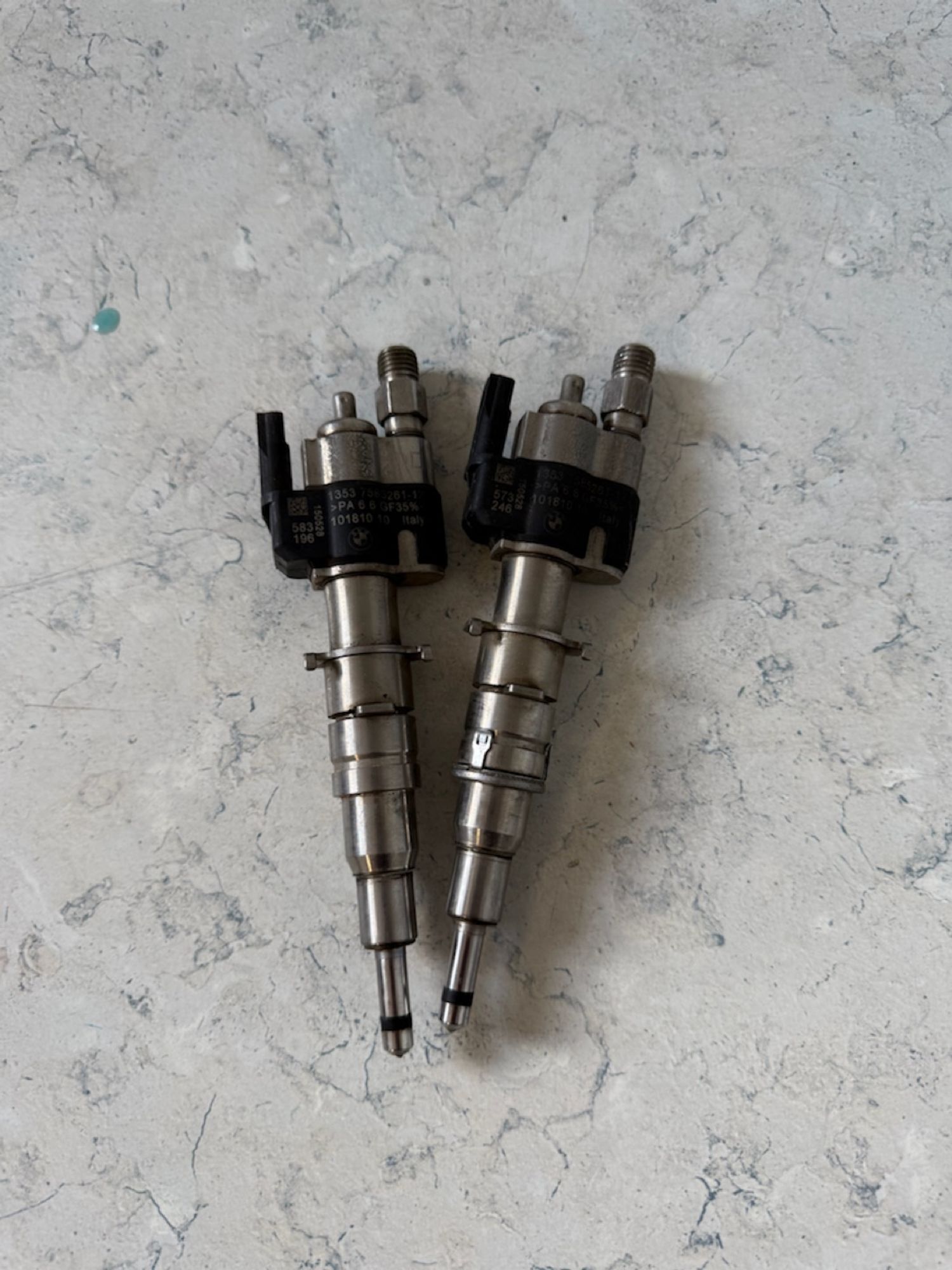 https://gcs.partsauto.market/rn-stockpro.appspot.com/thmbs/userImages/a909ba6a315635f66d2dc9265c66c6a4/part/baad2521-e8ce-491a-ba42-418fe9ccd63d_1746016567221.jpg