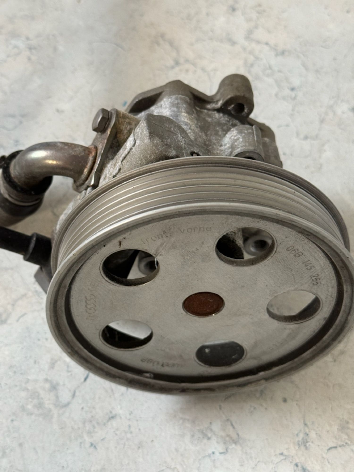 https://gcs.partsauto.market/rn-stockpro.appspot.com/thmbs/userImages/a909ba6a315635f66d2dc9265c66c6a4/part/c0e9fedb-b2d6-4909-a7fa-31368eec827c_1741784283890.jpg