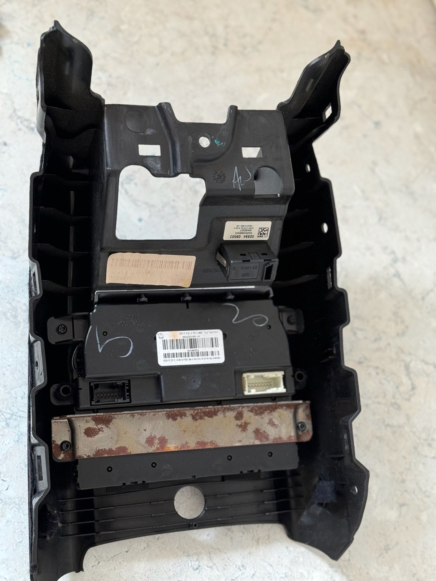 https://gcs.partsauto.market/rn-stockpro.appspot.com/thmbs/userImages/a909ba6a315635f66d2dc9265c66c6a4/part/c4c50e0a-07ea-46f7-b075-8fd36a111a5f_1741777539992.jpg