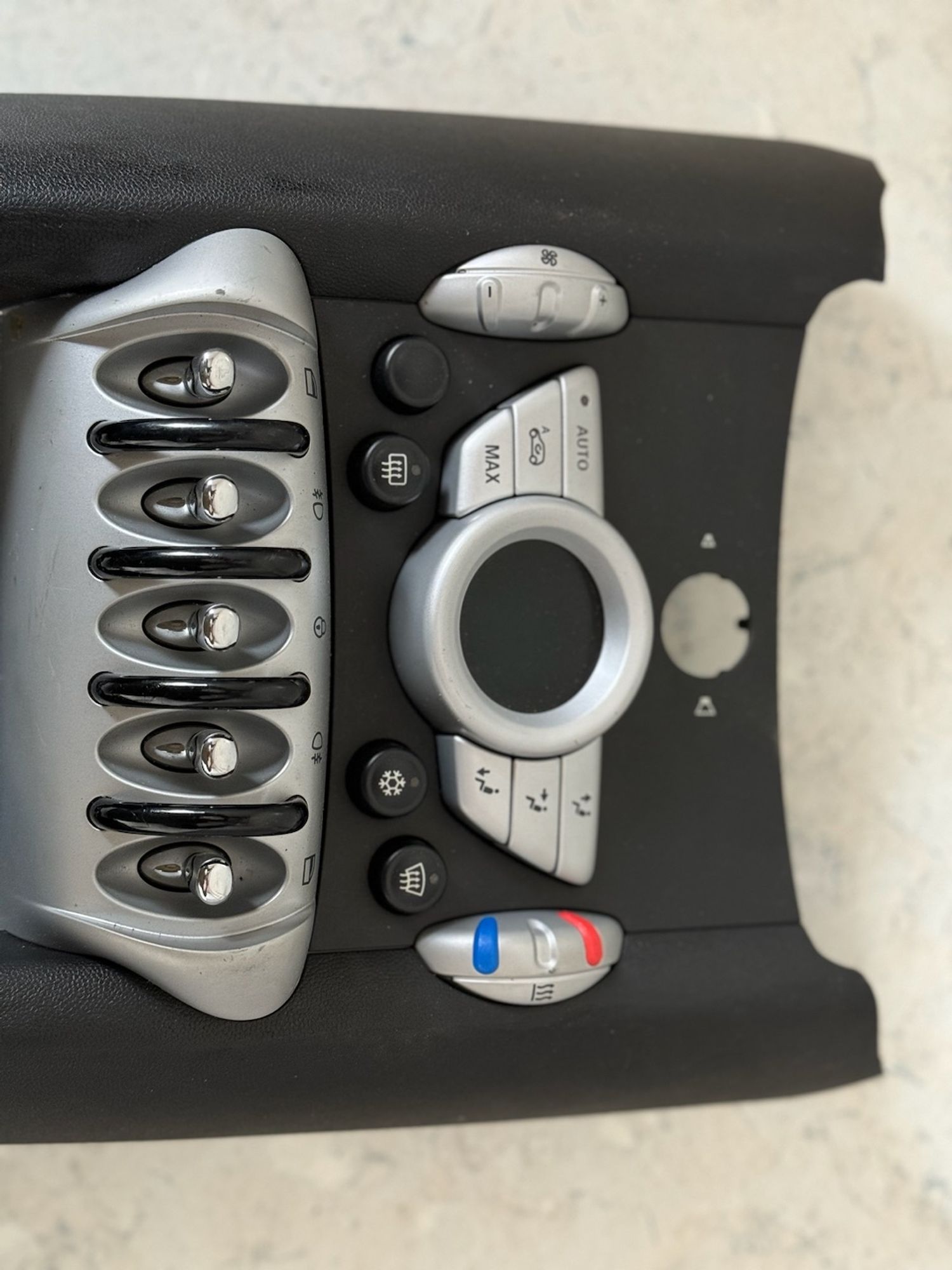 https://gcs.partsauto.market/rn-stockpro.appspot.com/thmbs/userImages/a909ba6a315635f66d2dc9265c66c6a4/part/dab52ad7-4e92-4d59-9988-8de6db442ac1_1741777544741.jpg