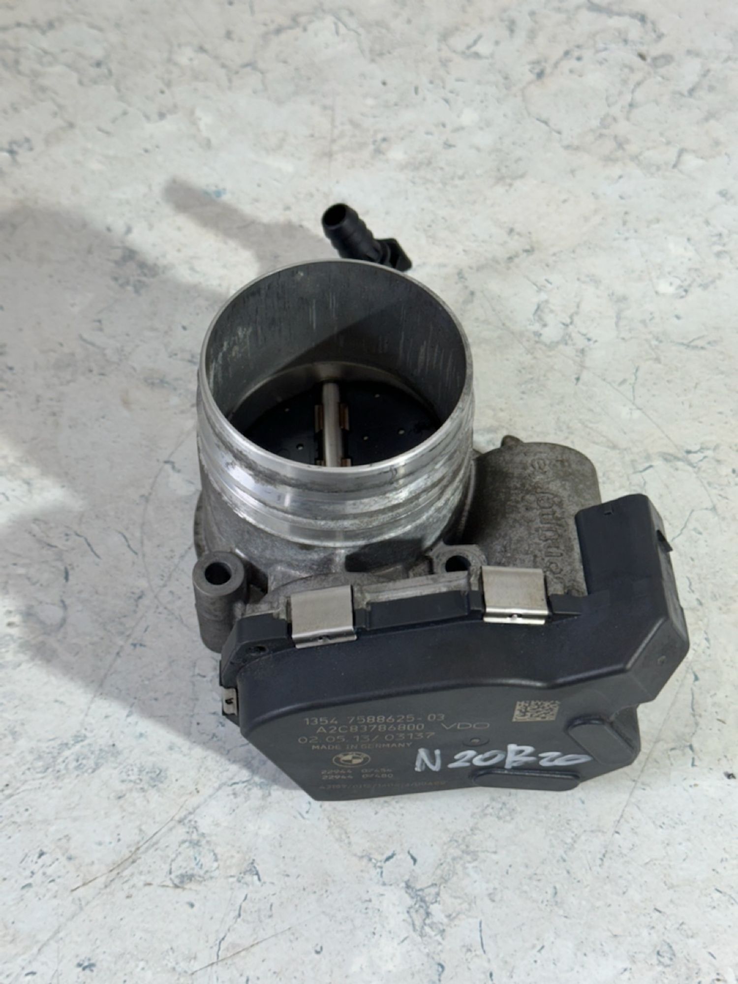 https://gcs.partsauto.market/rn-stockpro.appspot.com/thmbs/userImages/a909ba6a315635f66d2dc9265c66c6a4/part/f8e79689-920f-4819-8aec-086ae947f1d1_1746617678852.jpg