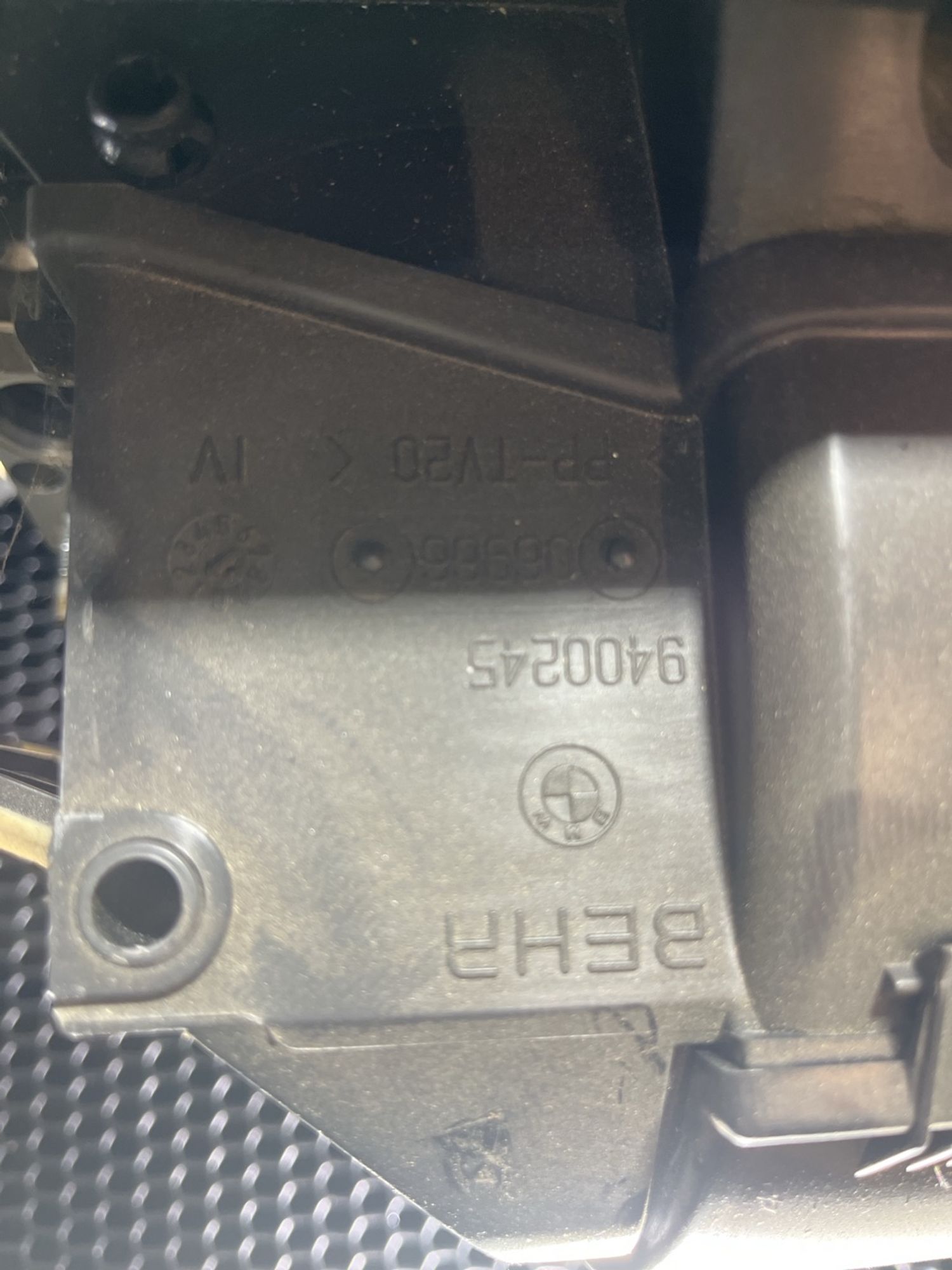 https://gcs.partsauto.market/rn-stockpro.appspot.com/thmbs/userImages/aa29cdc6c711a260495b66e7b9acbe69/part/29b82ffb-3079-4aab-bb8d-56fd3483a705_1746884250405.jpg