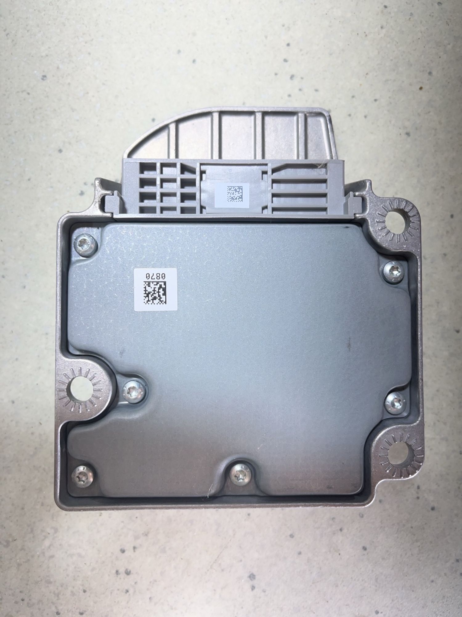 https://gcs.partsauto.market/rn-stockpro.appspot.com/thmbs/userImages/aa29cdc6c711a260495b66e7b9acbe69/part/32f827d2-9410-455e-9b30-ac0ee9bb9327_1746882289180.jpg