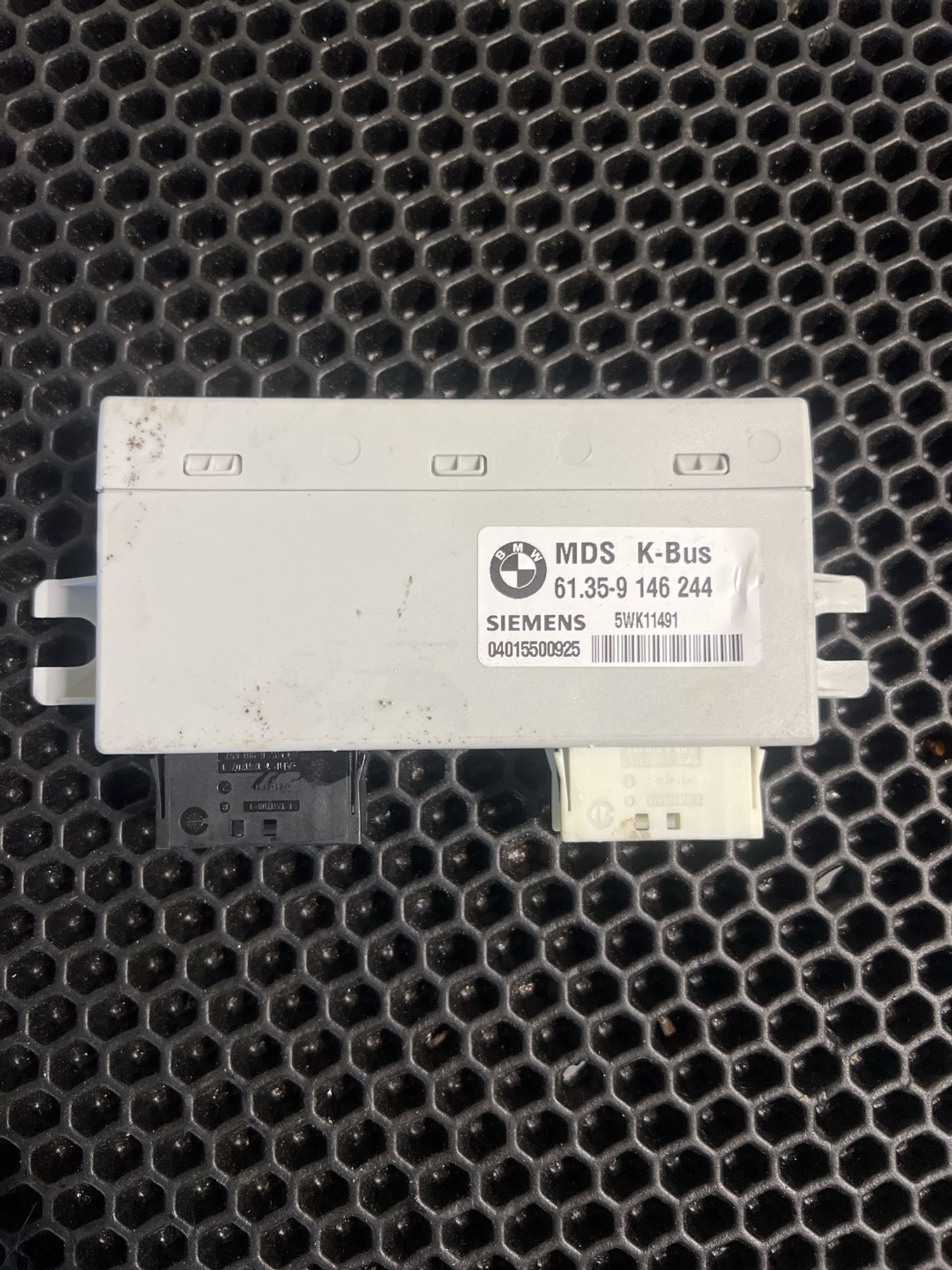 https://gcs.partsauto.market/rn-stockpro.appspot.com/thmbs/userImages/aa29cdc6c711a260495b66e7b9acbe69/part/38465335-733c-415e-b8b8-7374857f70c6_1746894655549.jpg