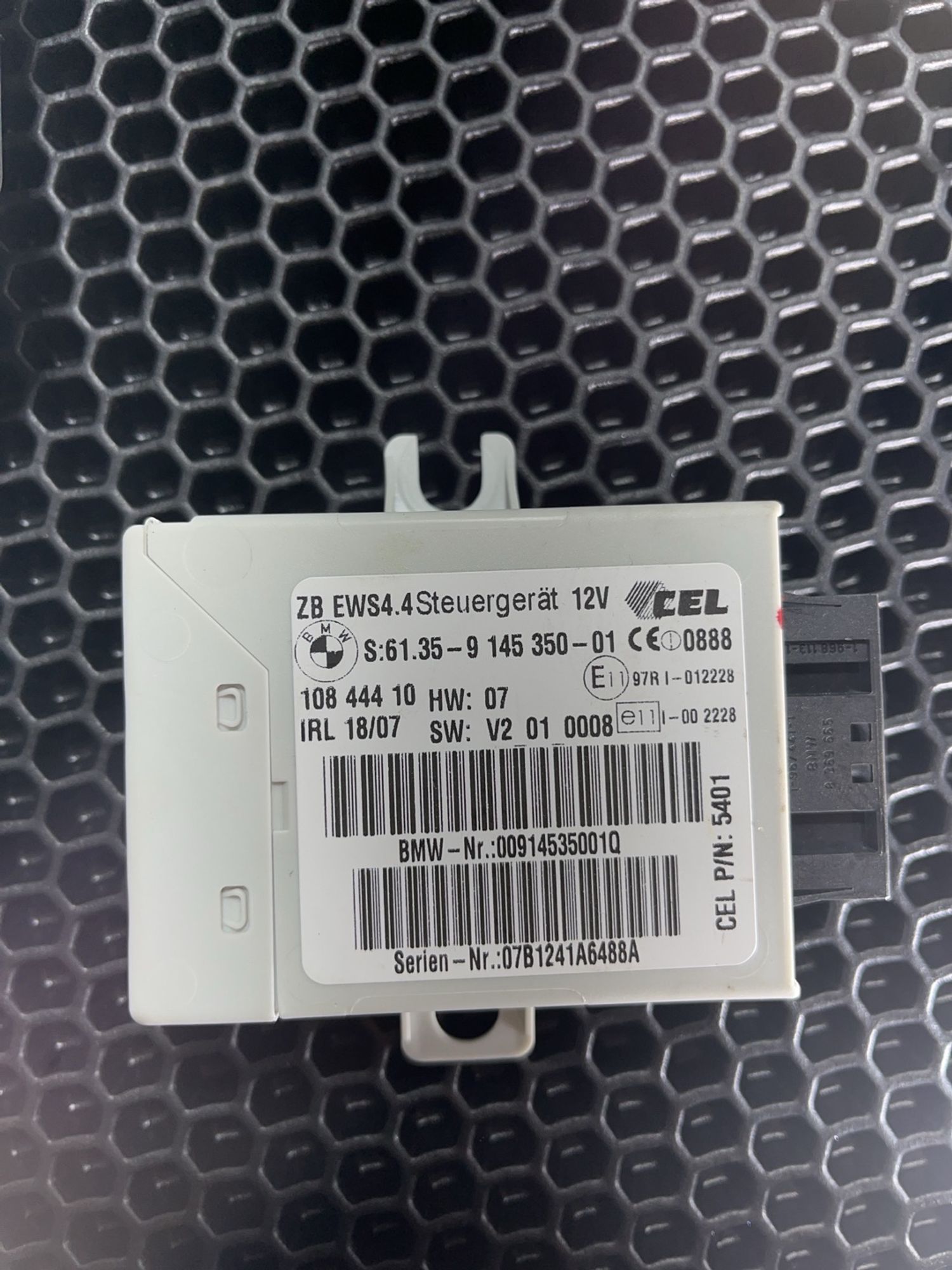 https://gcs.partsauto.market/rn-stockpro.appspot.com/thmbs/userImages/aa29cdc6c711a260495b66e7b9acbe69/part/59aee67e-4259-4026-9ad7-c0cd7aa819c5_1746884006465.jpg
