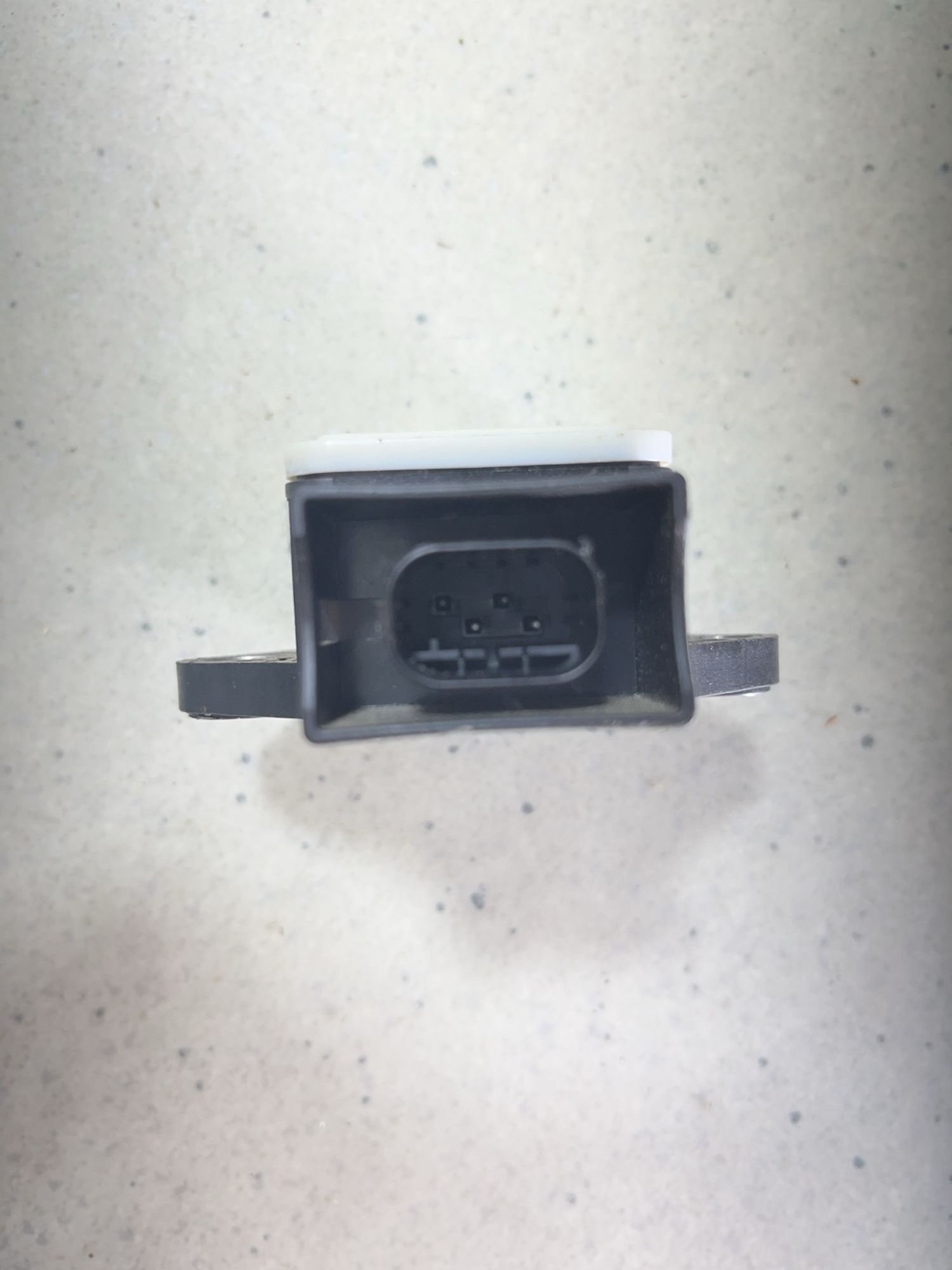 https://gcs.partsauto.market/rn-stockpro.appspot.com/thmbs/userImages/aa29cdc6c711a260495b66e7b9acbe69/part/e00ae52a-a82c-486e-9c56-f083da0d26bf_1746882117375.jpg