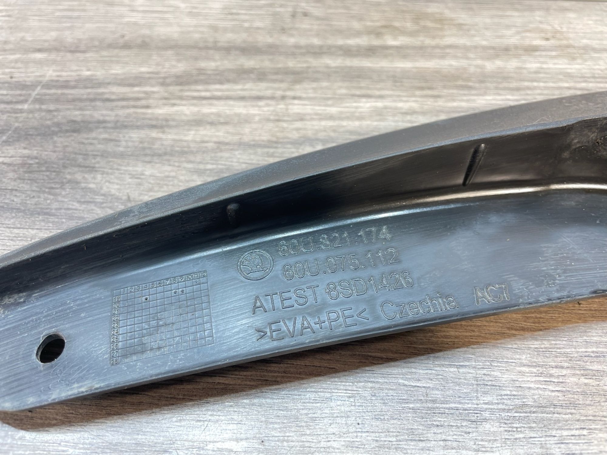 https://gcs.partsauto.market/rn-stockpro.appspot.com/thmbs/userImages/afb38d96ab8c9795ecac00e406b21163/part/210033dd-0b92-4679-ab3d-6f6cb262a0b1_1747149956985.jpg