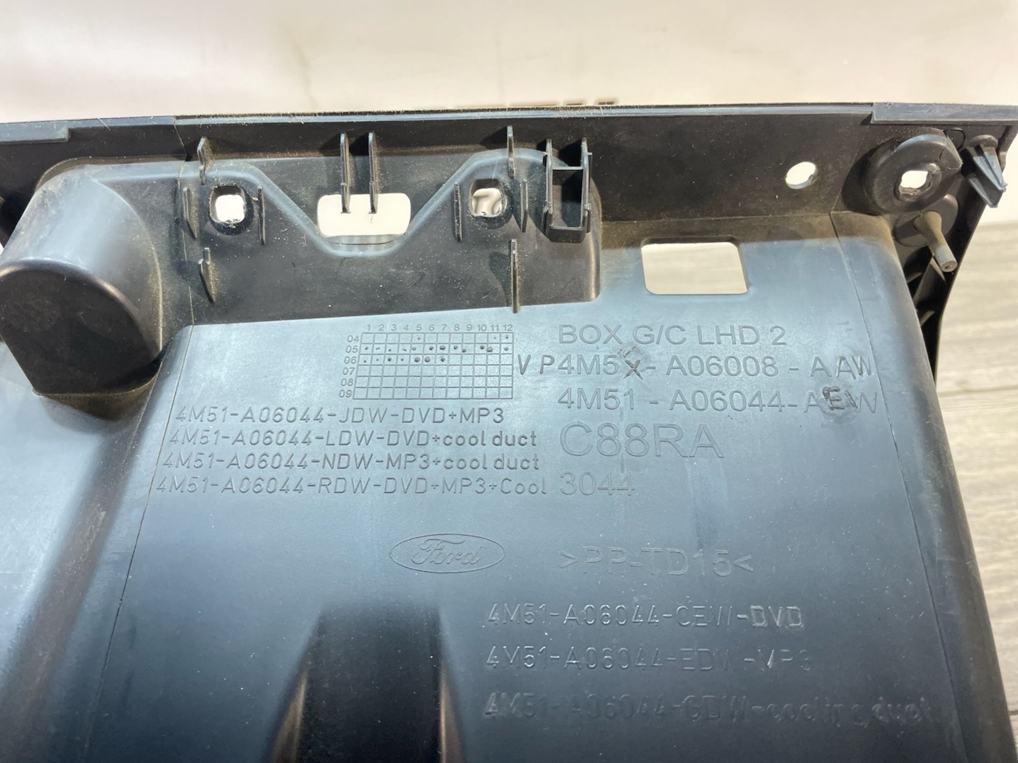 https://gcs.partsauto.market/rn-stockpro.appspot.com/thmbs/userImages/afb38d96ab8c9795ecac00e406b21163/part/33fb1d1f-0656-4093-81e8-4378a6ab81db_1747043062639.jpg