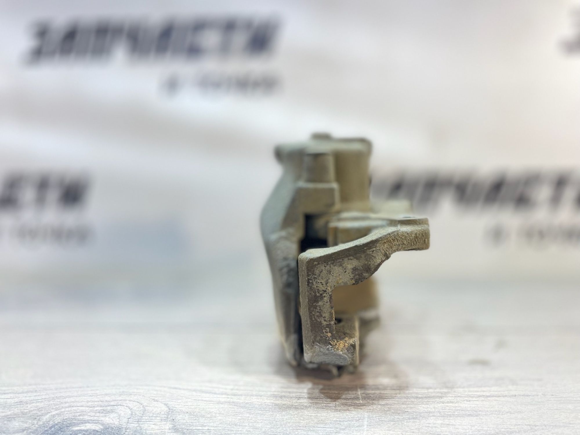 https://gcs.partsauto.market/rn-stockpro.appspot.com/thmbs/userImages/afb38d96ab8c9795ecac00e406b21163/part/35d20138-4684-4a9f-bc32-137a4ea39350_1747313640568.jpg