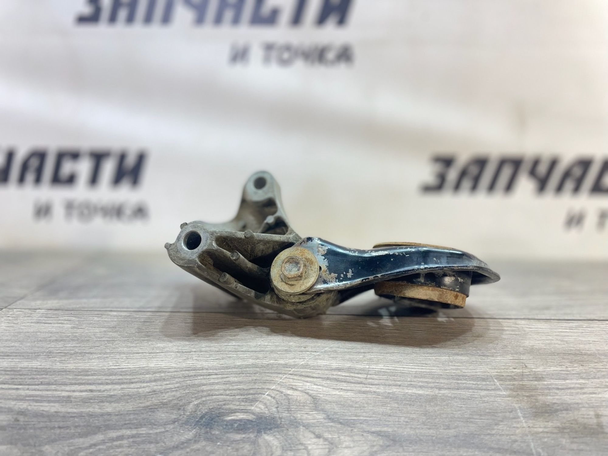 https://gcs.partsauto.market/rn-stockpro.appspot.com/thmbs/userImages/afb38d96ab8c9795ecac00e406b21163/part/36197906-018b-4225-81b1-413f18518012_1747292813814.jpg