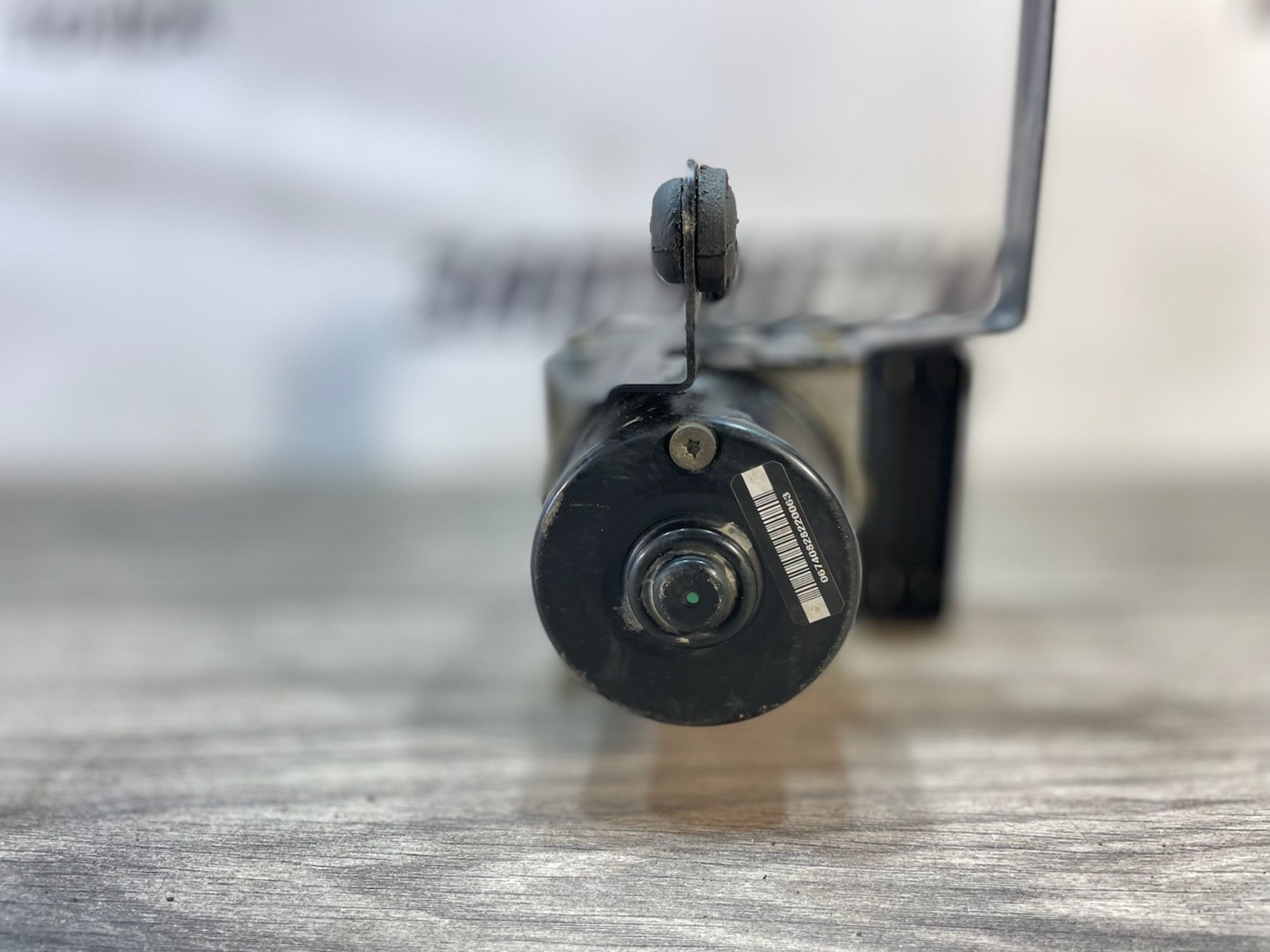 https://gcs.partsauto.market/rn-stockpro.appspot.com/thmbs/userImages/afb38d96ab8c9795ecac00e406b21163/part/65f57599-e556-4457-a0ac-a9c47e33d35d_1747045385160.jpg