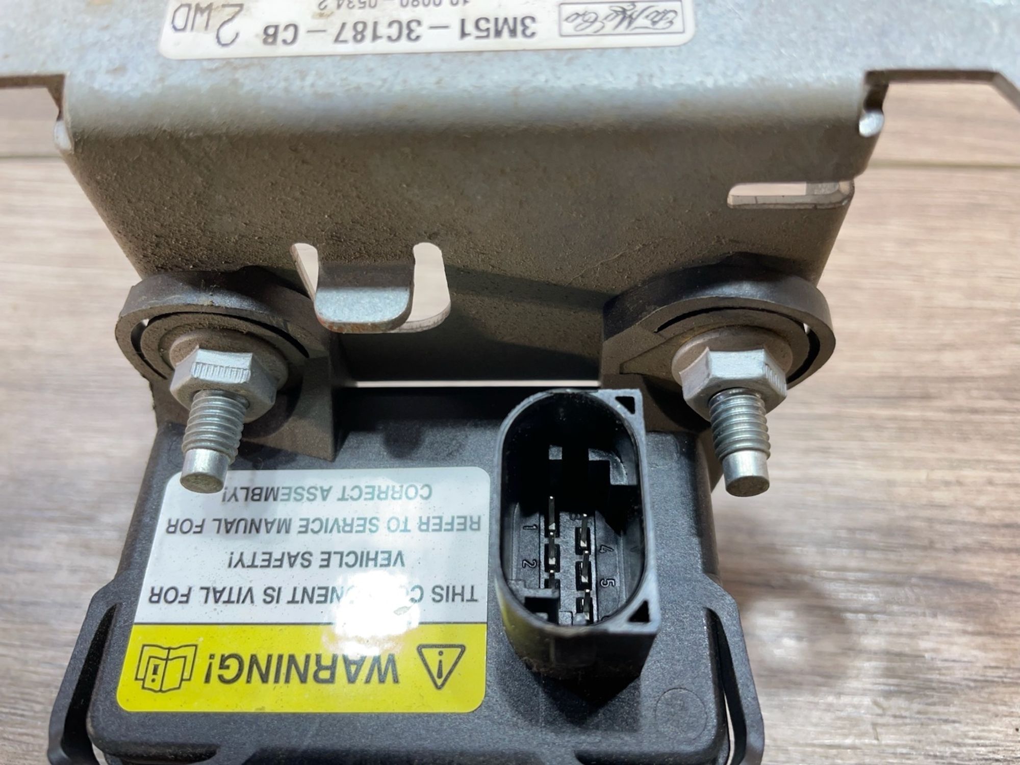 https://gcs.partsauto.market/rn-stockpro.appspot.com/thmbs/userImages/afb38d96ab8c9795ecac00e406b21163/part/75f6cc72-e182-4f6d-9d33-1492ce0685ad_1747044505195.jpg