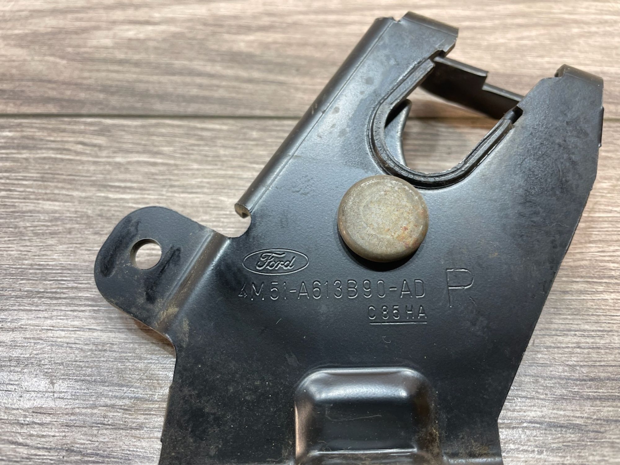 https://gcs.partsauto.market/rn-stockpro.appspot.com/thmbs/userImages/afb38d96ab8c9795ecac00e406b21163/part/9ff6cb52-b5fd-44dc-8574-f123281b3ae2_1747042412104.jpg