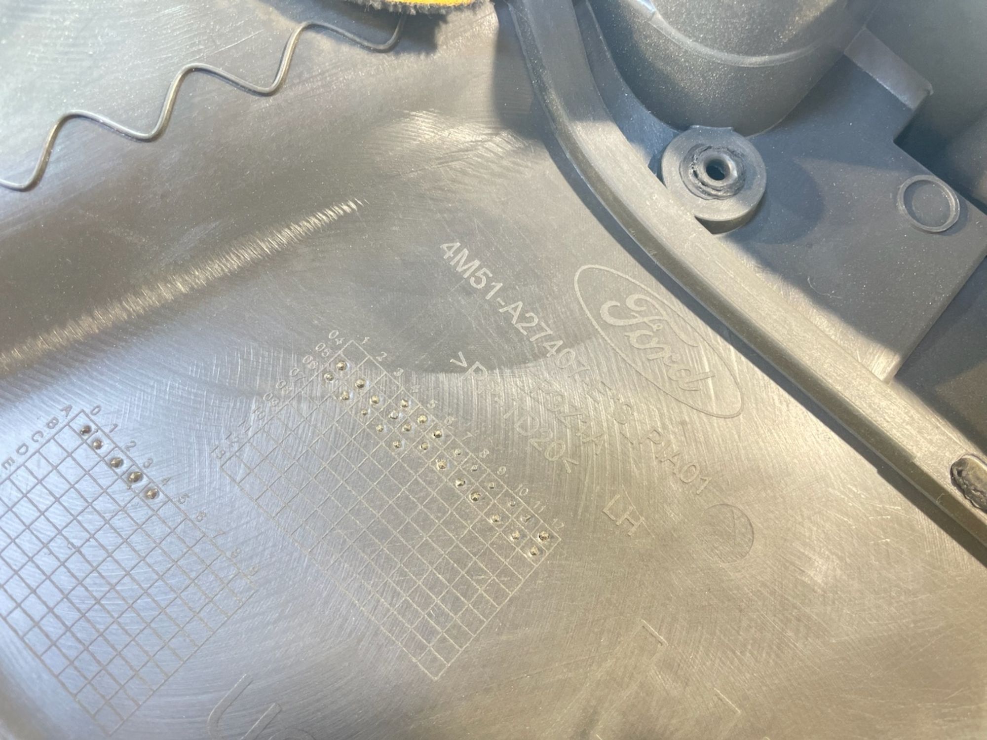 https://gcs.partsauto.market/rn-stockpro.appspot.com/thmbs/userImages/afb38d96ab8c9795ecac00e406b21163/part/a4d230d2-7fb6-4296-9c46-26396fc159a8_1747378526761.jpg
