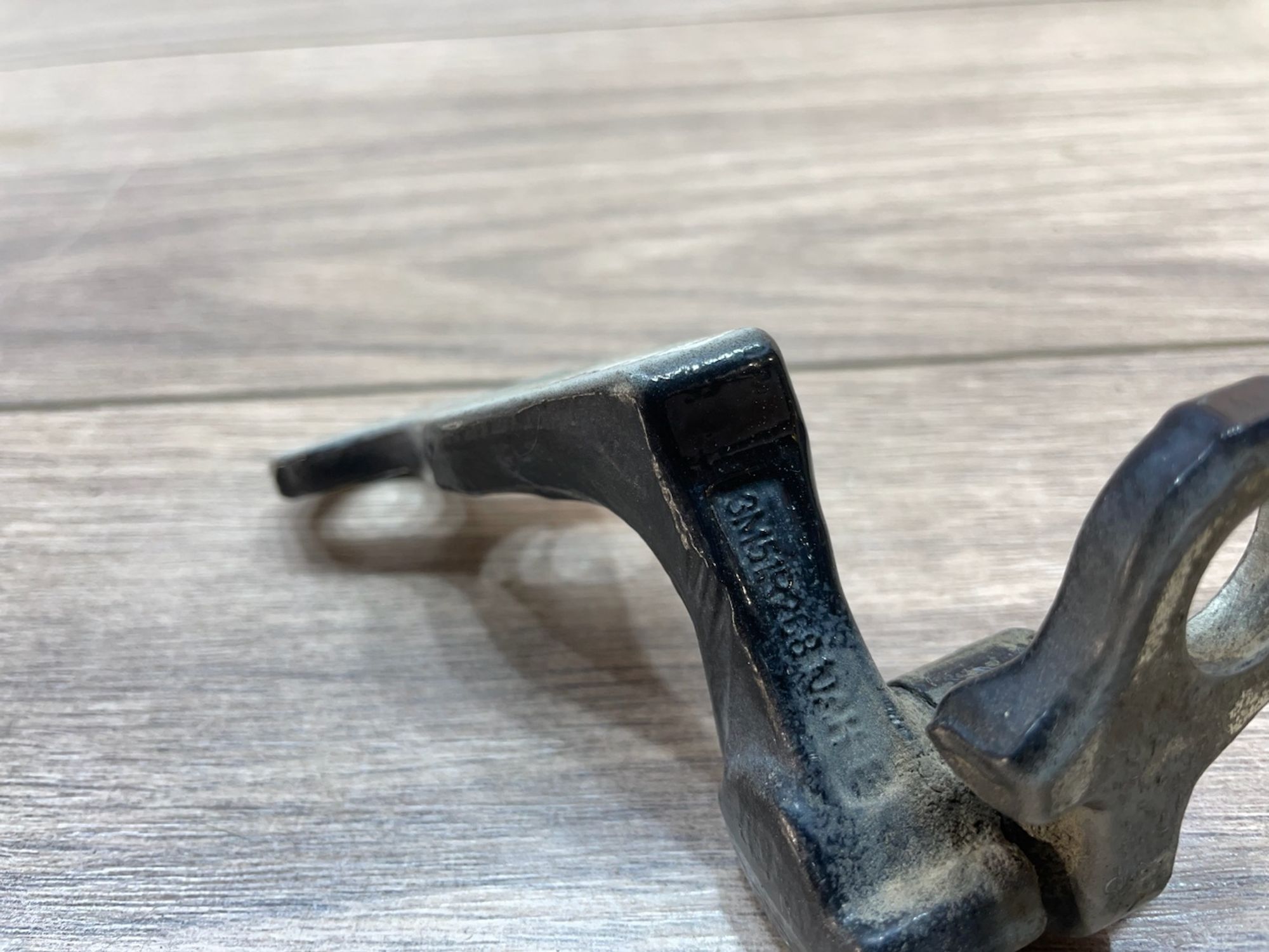 https://gcs.partsauto.market/rn-stockpro.appspot.com/thmbs/userImages/afb38d96ab8c9795ecac00e406b21163/part/c8ada2cf-ac30-4ac4-965c-7fbb747f29f9_1747041575665.jpg
