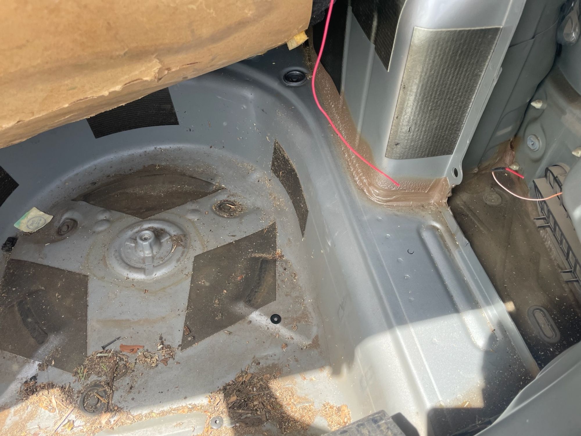 https://gcs.partsauto.market/rn-stockpro.appspot.com/thmbs/userImages/afb38d96ab8c9795ecac00e406b21163/part/d5b3d3d3-840b-466e-91d4-00fc42f800e1_1748250216320.jpg