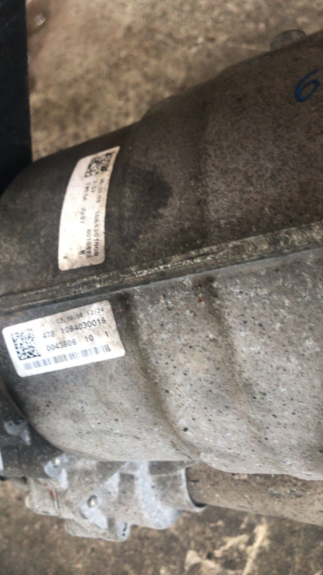 https://gcs.partsauto.market/rn-stockpro.appspot.com/thmbs/userImages/b51960b0e7d1179fccad8f4ecd9393ed/part/ca2e4c2f-a2da-4ce8-9a75-14a198c35af1_1749032708320.jpg