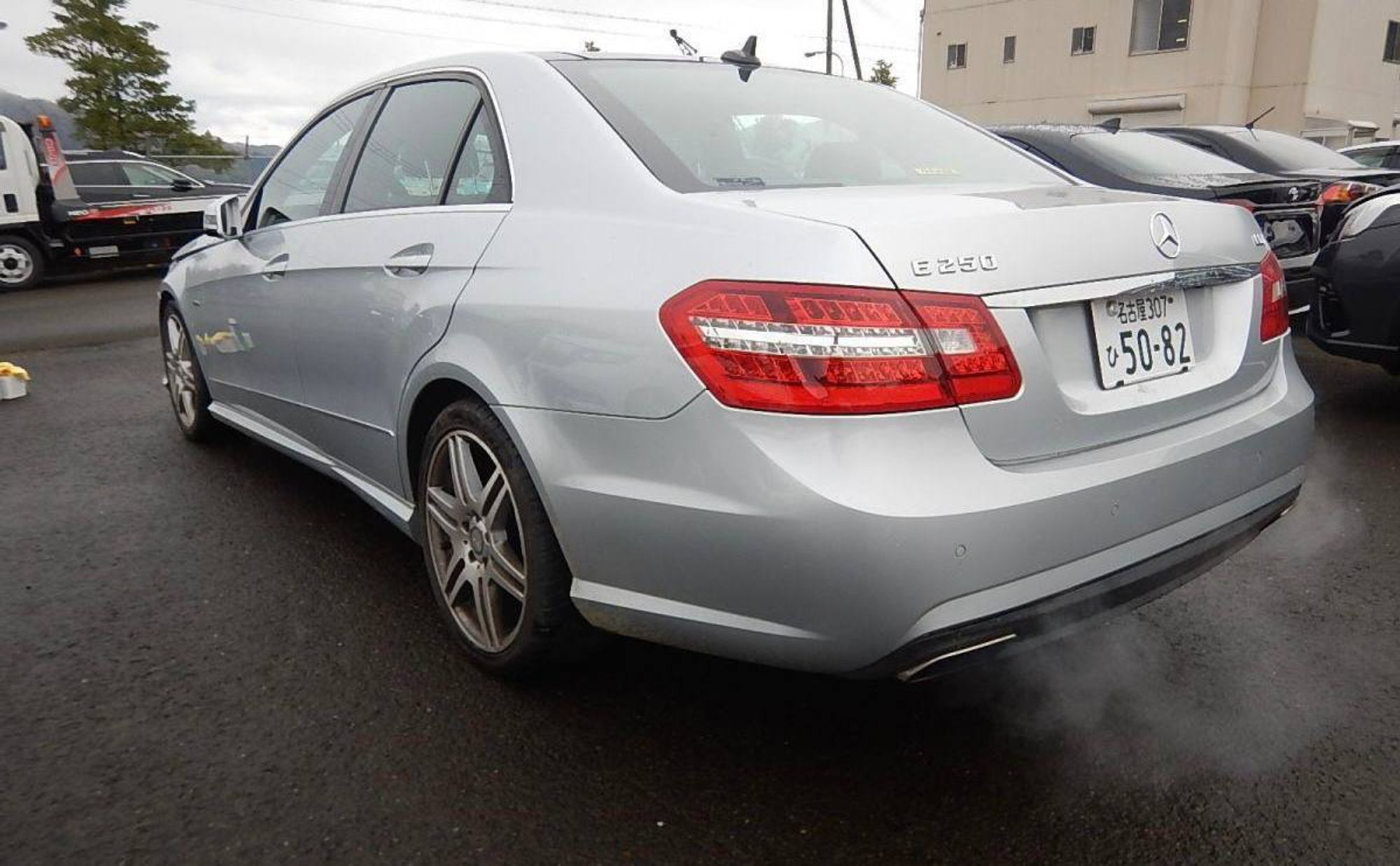 https://gcs.partsauto.market/rn-stockpro.appspot.com/thmbs/userImages/b7628e092085f1f91467af1afb6e7630/car/40ca0a73-b7e2-40cf-a32c-d84f43c8b567_1744249443797.jpg