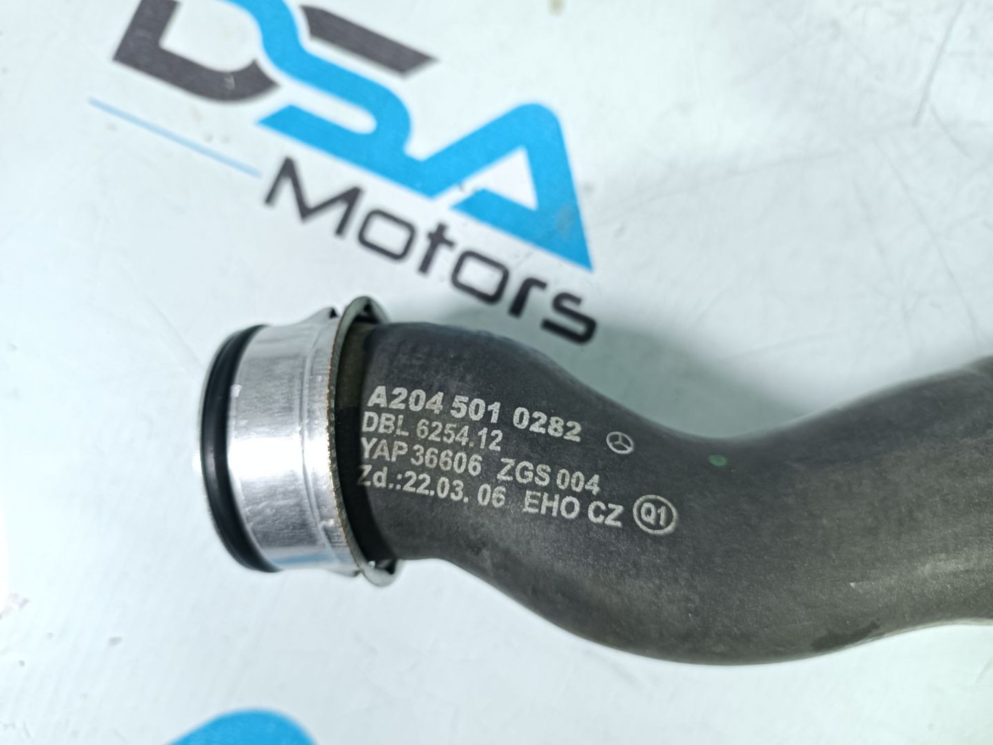 https://gcs.partsauto.market/rn-stockpro.appspot.com/thmbs/userImages/b7628e092085f1f91467af1afb6e7630/part/000e7411-ebc0-44ef-b544-967649dfe337_1734764617316.jpg