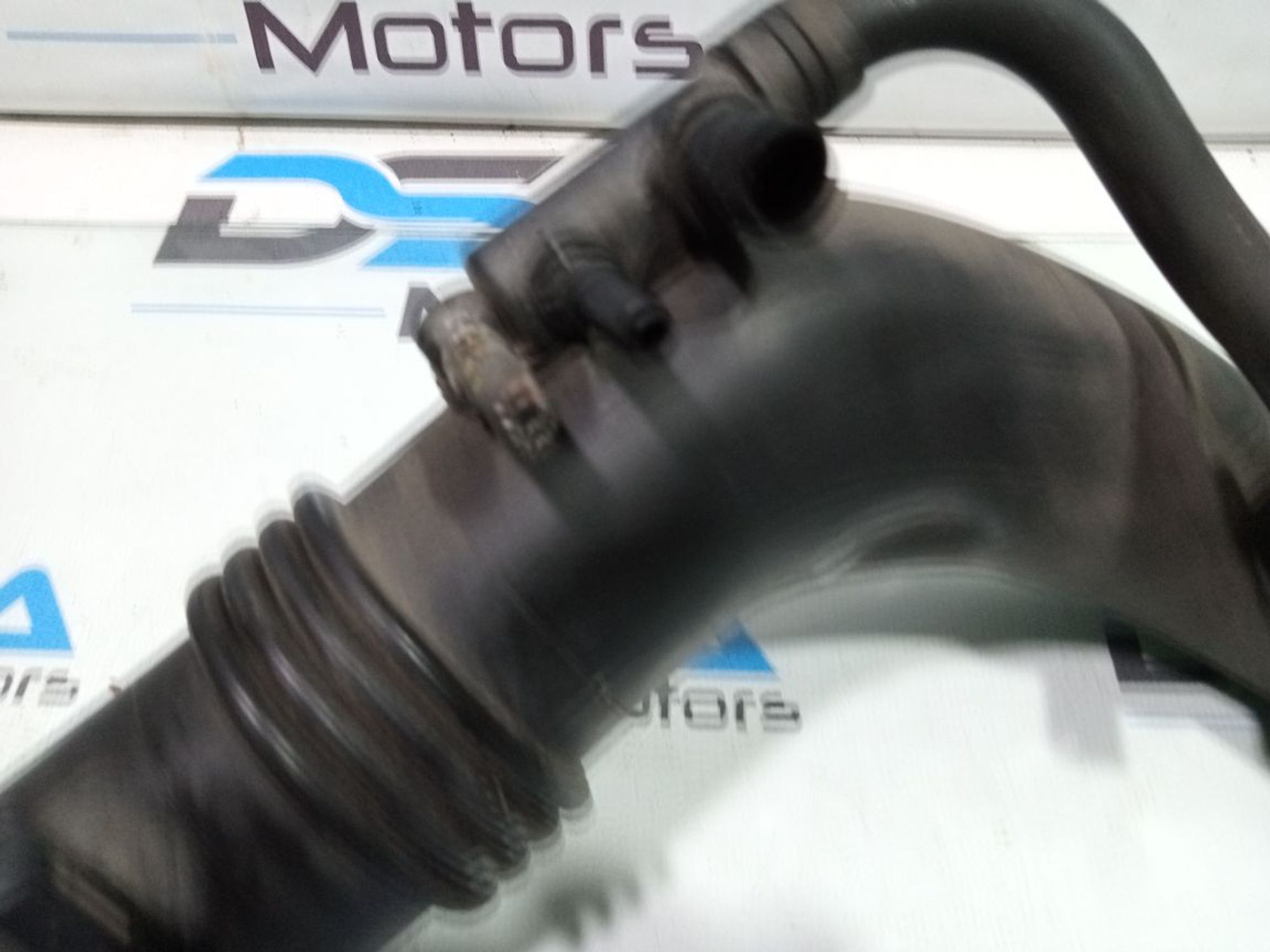 https://gcs.partsauto.market/rn-stockpro.appspot.com/thmbs/userImages/b7628e092085f1f91467af1afb6e7630/part/00704fd0-0ecc-4fc4-975a-f2df344b3685_1748866024339.jpg