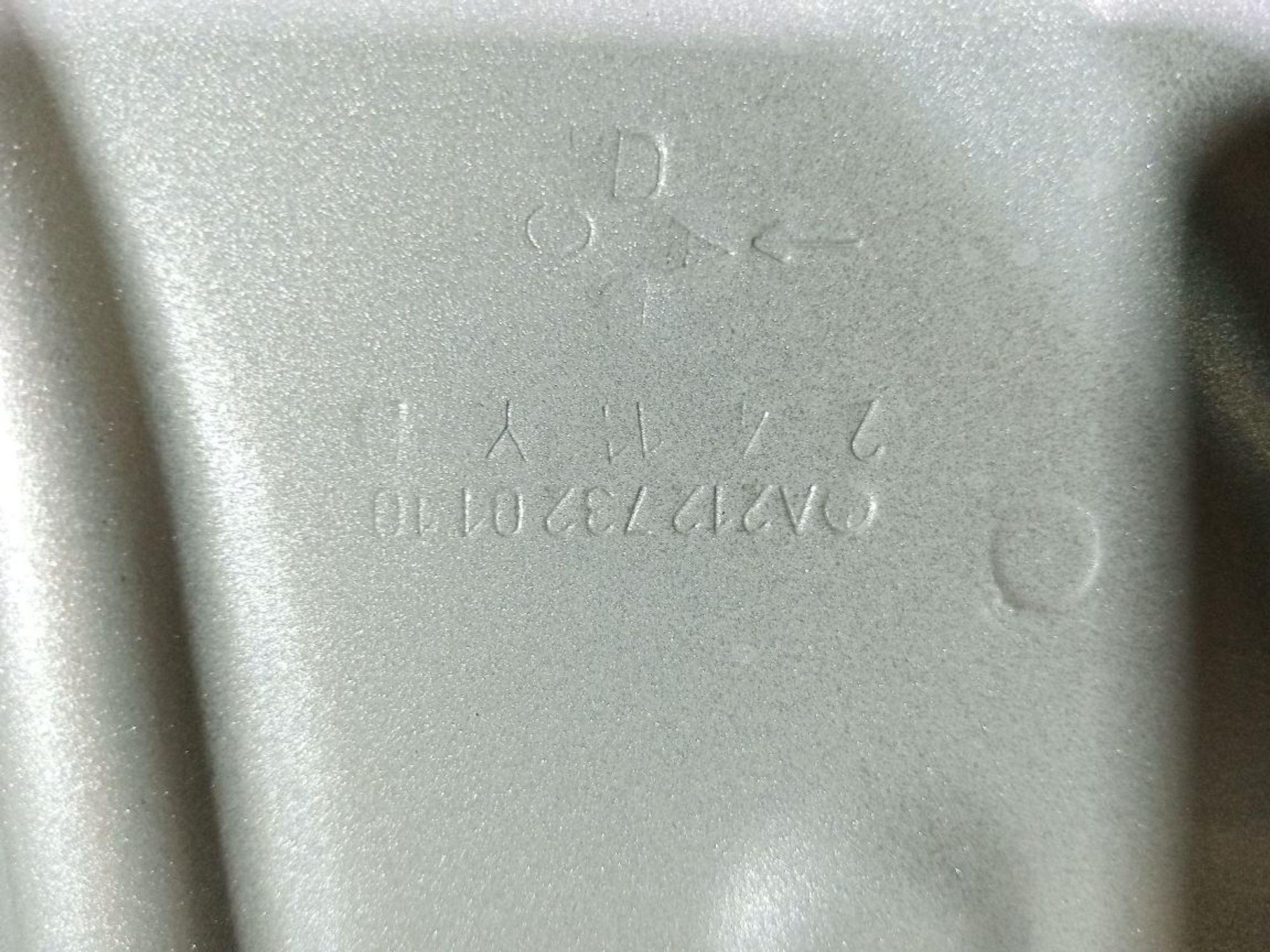 https://gcs.partsauto.market/rn-stockpro.appspot.com/thmbs/userImages/b7628e092085f1f91467af1afb6e7630/part/00ef1b16-585b-4bf4-b70d-6a2d23a51989_1747297577491.jpg