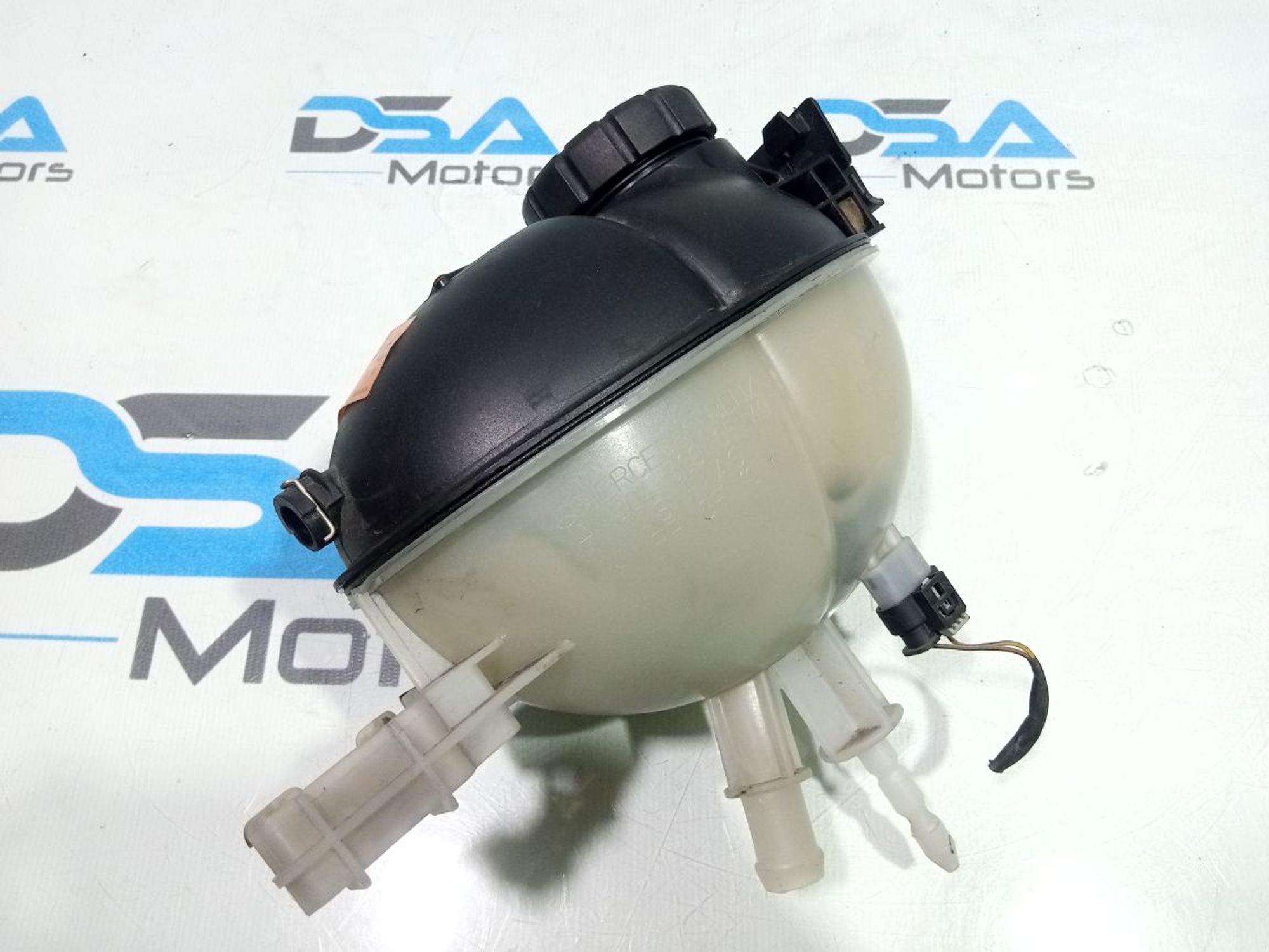 https://gcs.partsauto.market/rn-stockpro.appspot.com/thmbs/userImages/b7628e092085f1f91467af1afb6e7630/part/012aa278-6212-4b0c-9c88-e879e6052ba9_1748279850620.jpg