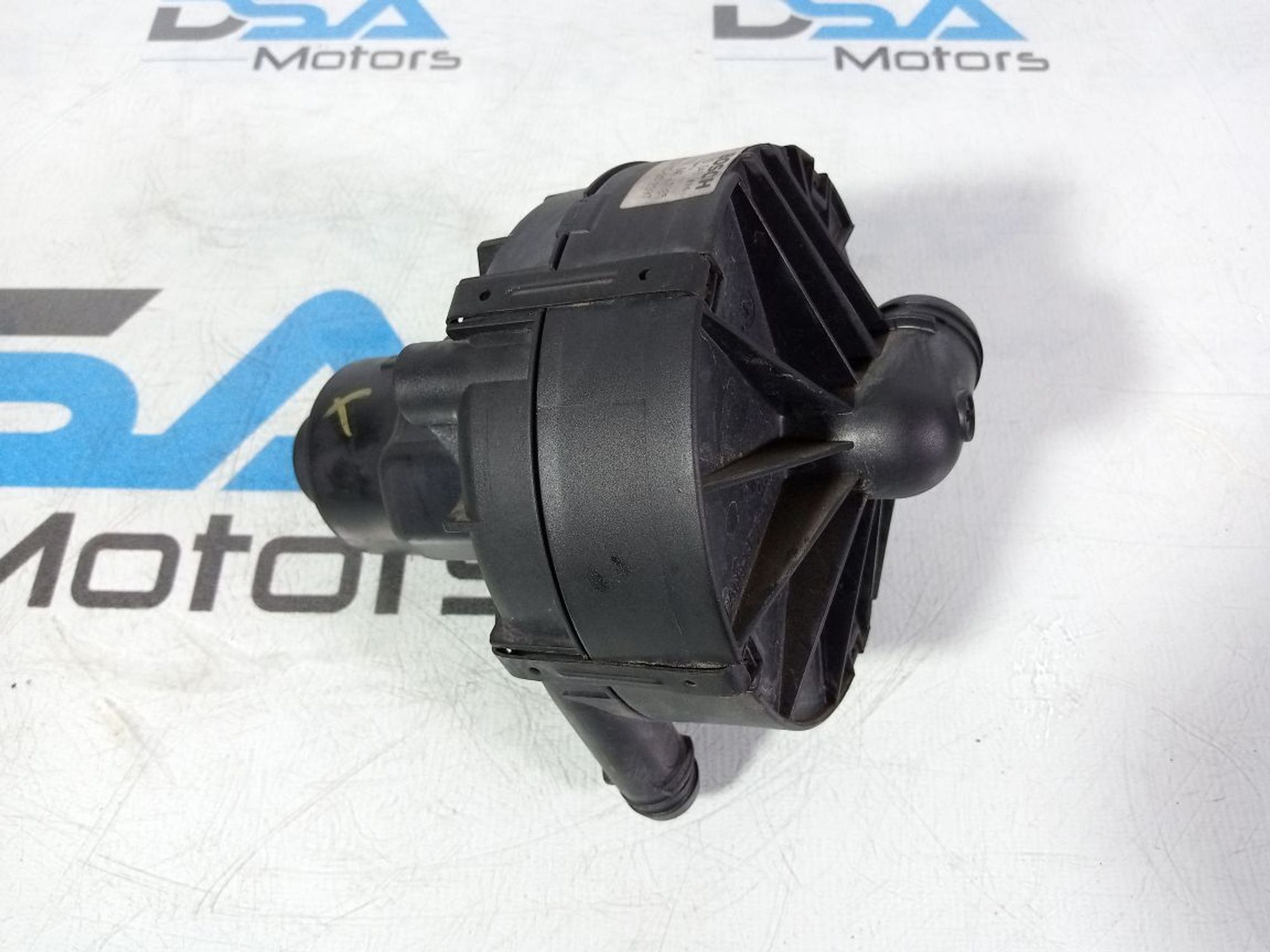 https://gcs.partsauto.market/rn-stockpro.appspot.com/thmbs/userImages/b7628e092085f1f91467af1afb6e7630/part/012e5b6e-8c71-4d51-b07f-002b1d312c59_1747629997612.jpg