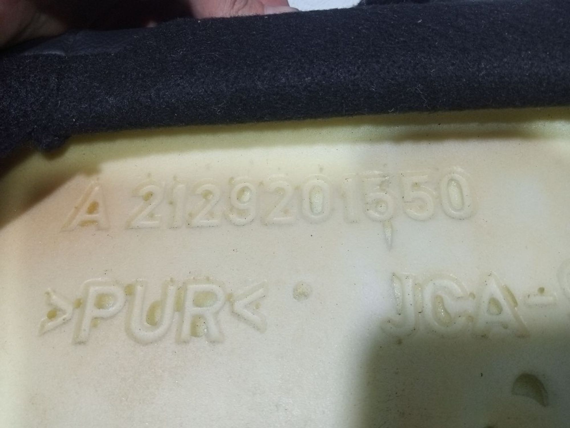 https://gcs.partsauto.market/rn-stockpro.appspot.com/thmbs/userImages/b7628e092085f1f91467af1afb6e7630/part/01b21312-90ab-4eed-823f-49b9fba554b8_1748352951755.jpg