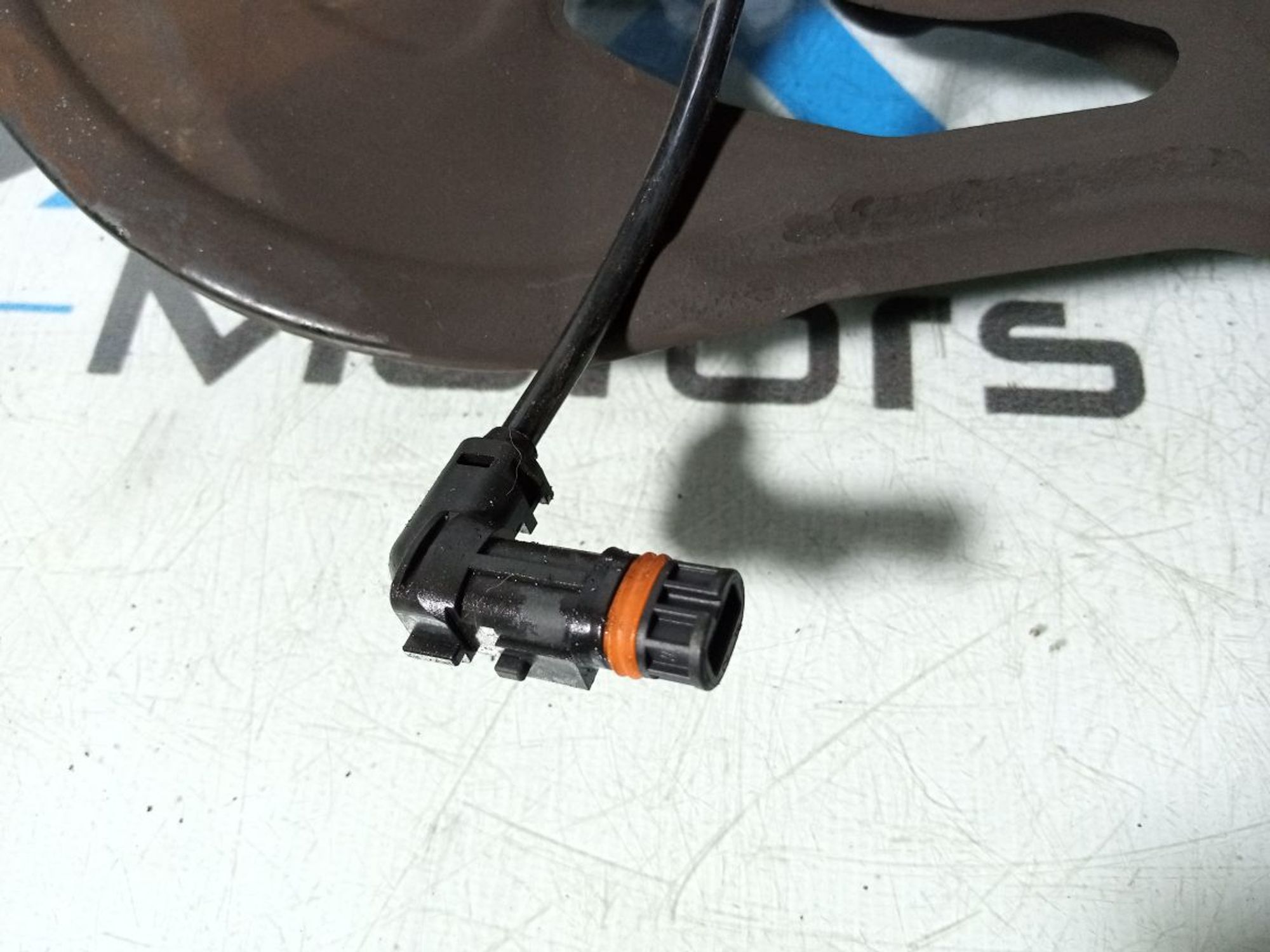 https://gcs.partsauto.market/rn-stockpro.appspot.com/thmbs/userImages/b7628e092085f1f91467af1afb6e7630/part/0252035d-35e1-42f9-80ed-704fdaa046a0_1747469491341.jpg