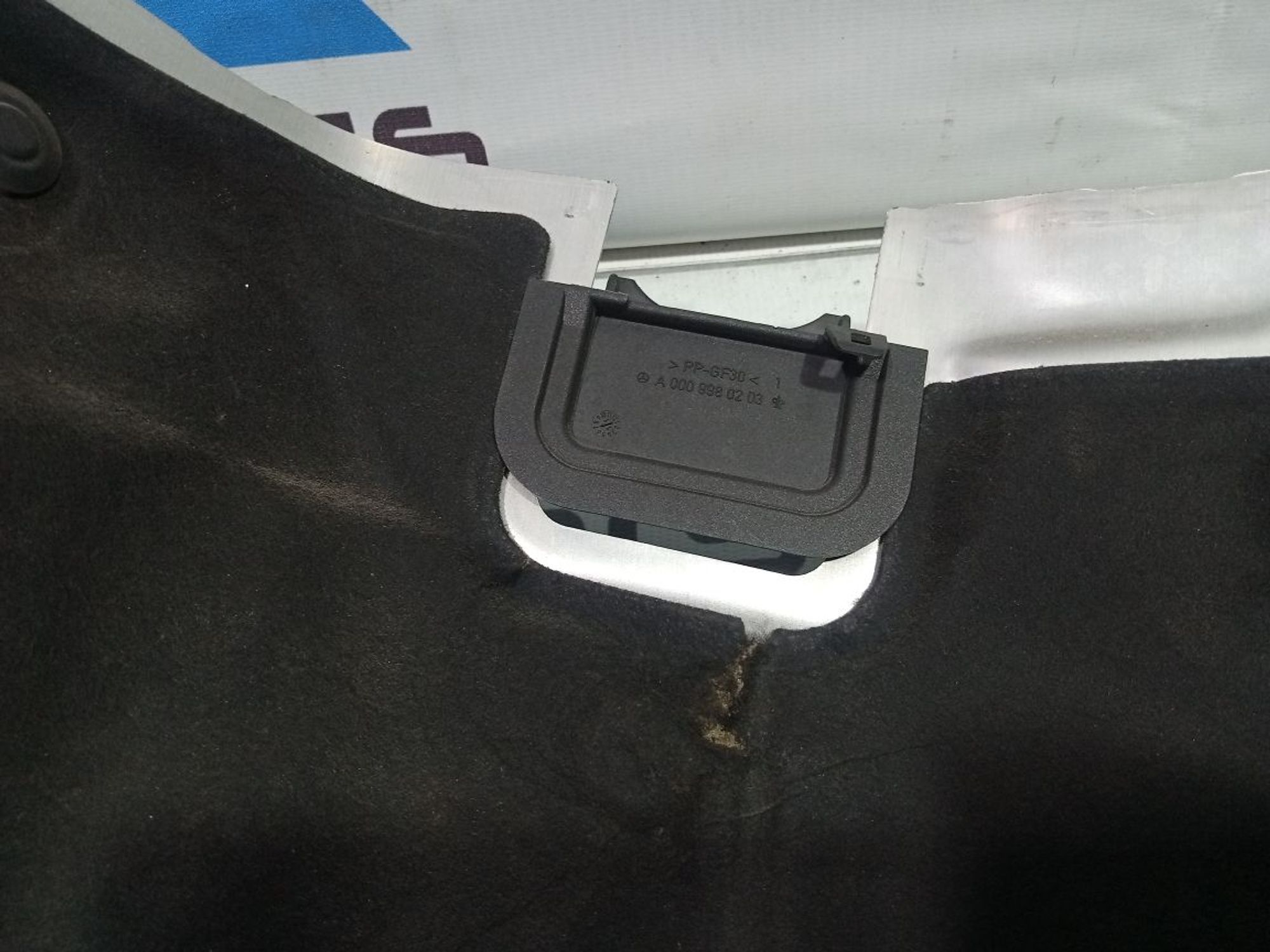 https://gcs.partsauto.market/rn-stockpro.appspot.com/thmbs/userImages/b7628e092085f1f91467af1afb6e7630/part/0263d752-0e68-4c6b-8bf7-01726ac19ebd_1747848641150.jpg