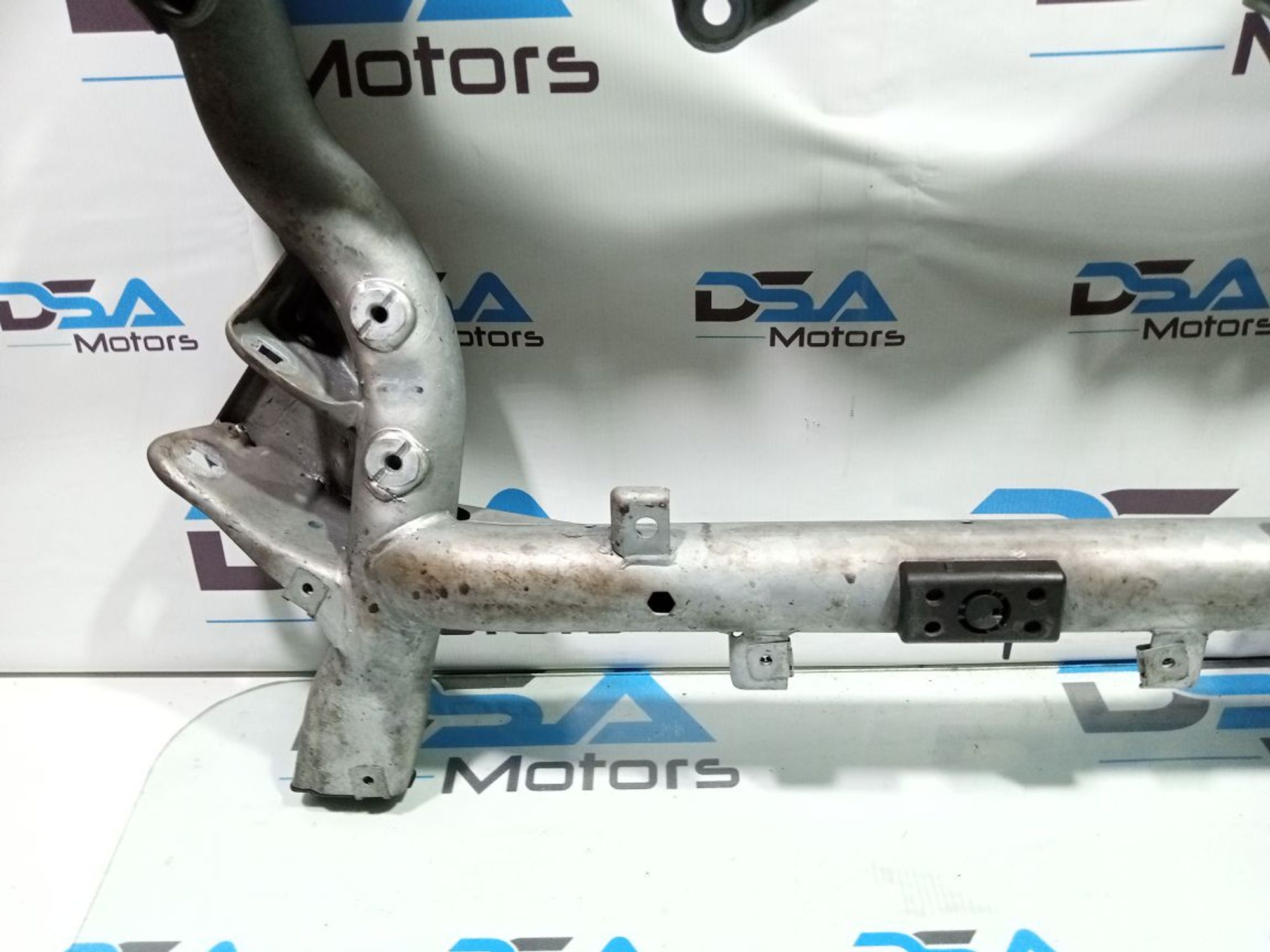 https://gcs.partsauto.market/rn-stockpro.appspot.com/thmbs/userImages/b7628e092085f1f91467af1afb6e7630/part/02cd1f64-98b5-49db-8009-03a003bc3822_1747758989051.jpg
