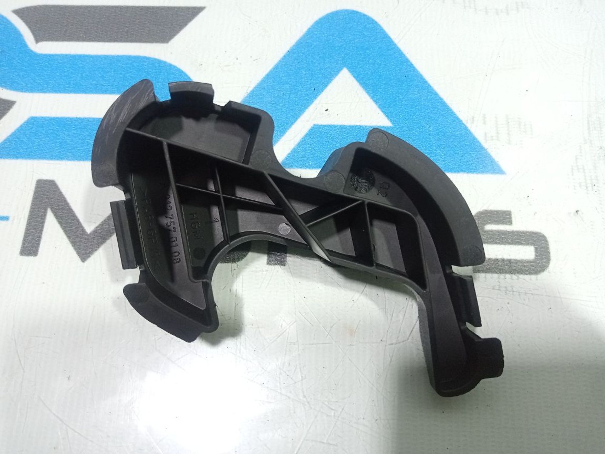 https://gcs.partsauto.market/rn-stockpro.appspot.com/thmbs/userImages/b7628e092085f1f91467af1afb6e7630/part/037a2261-4225-48e1-a429-f35a961c133d_1747896949363.jpg