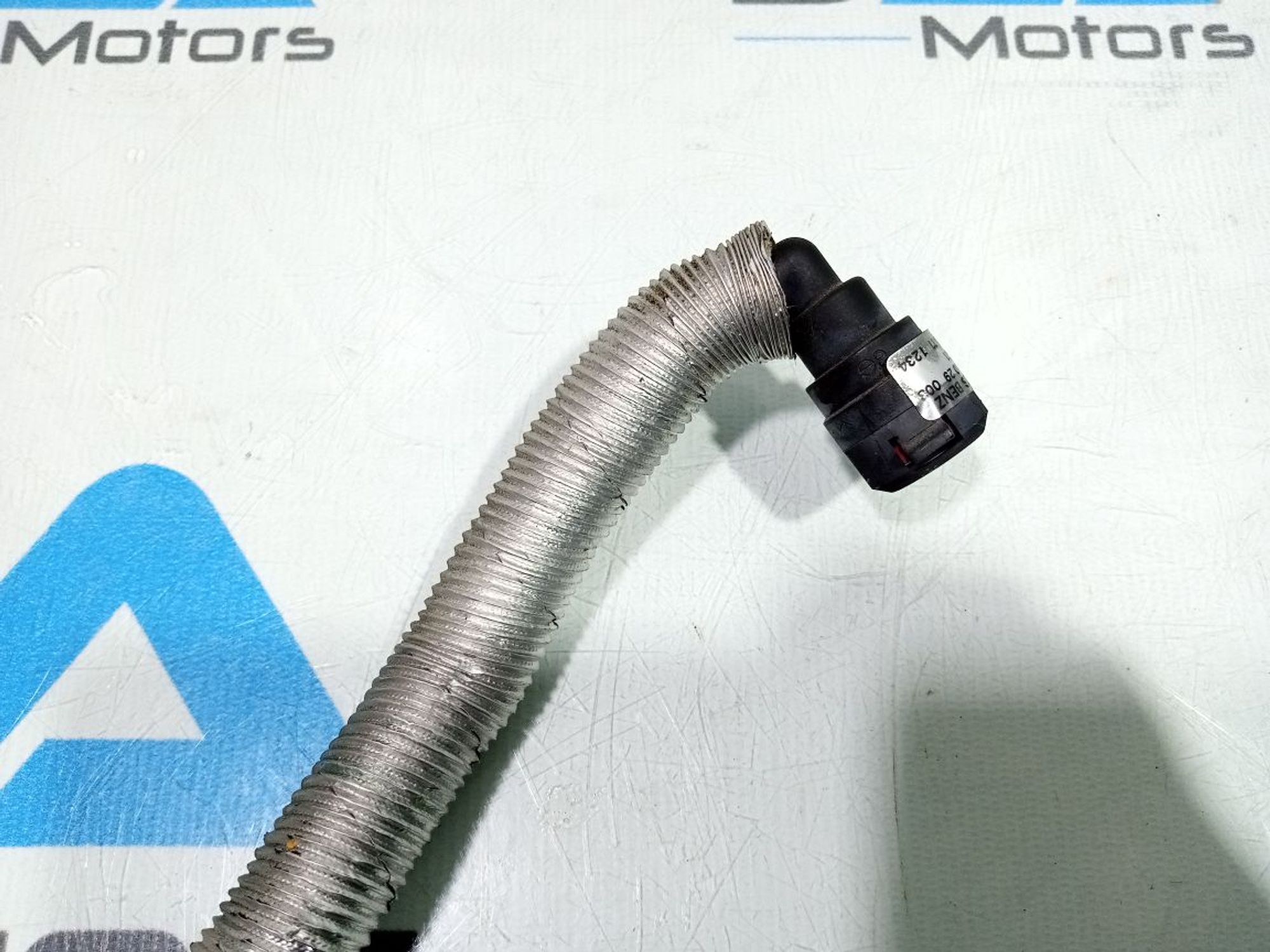 https://gcs.partsauto.market/rn-stockpro.appspot.com/thmbs/userImages/b7628e092085f1f91467af1afb6e7630/part/0407a043-a988-422c-b05c-329c83c3f509_1748163828839.jpg