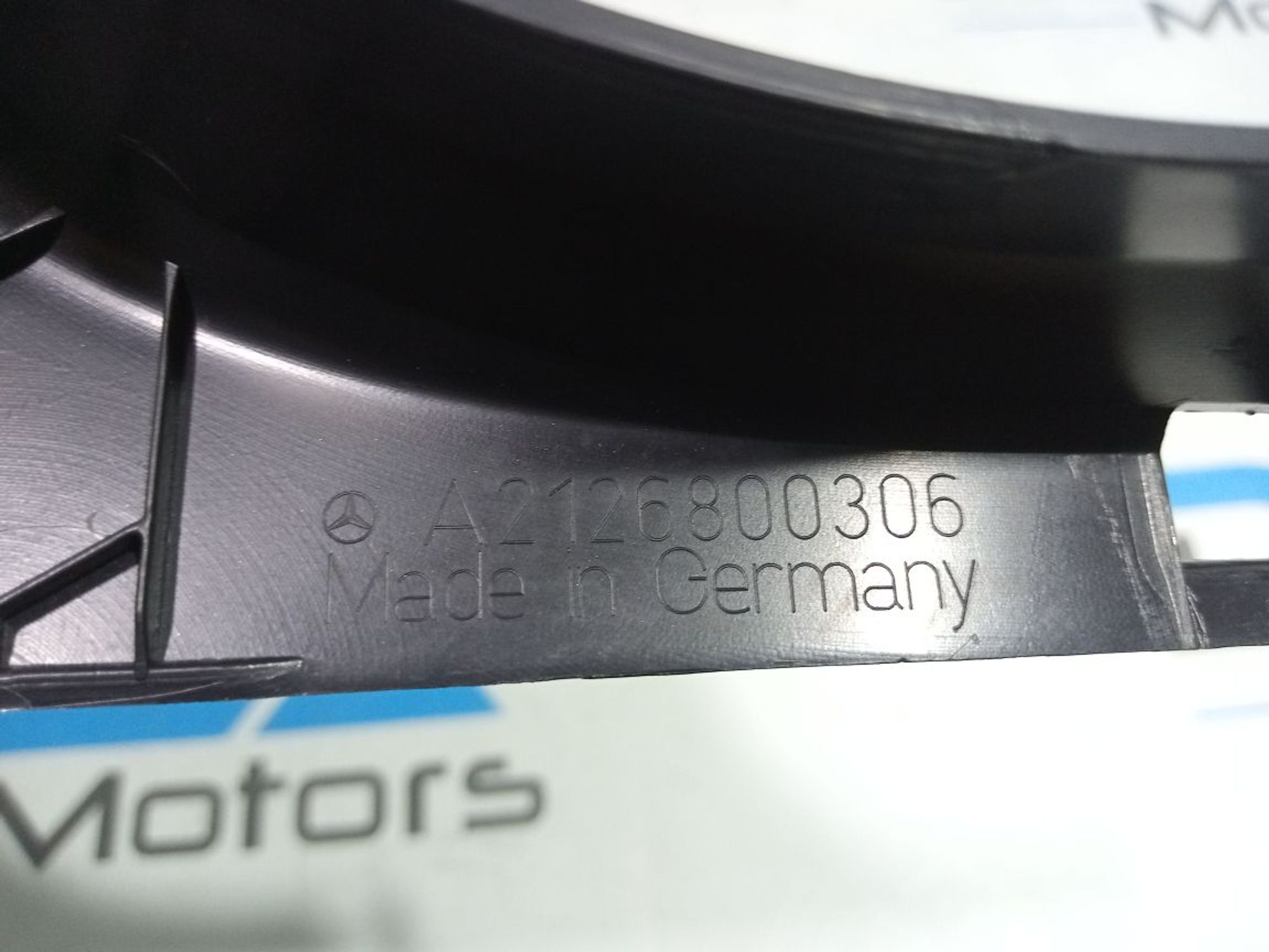 https://gcs.partsauto.market/rn-stockpro.appspot.com/thmbs/userImages/b7628e092085f1f91467af1afb6e7630/part/054708e5-29f3-4ed6-8941-d9ffadbb72e4_1748613972996.jpg