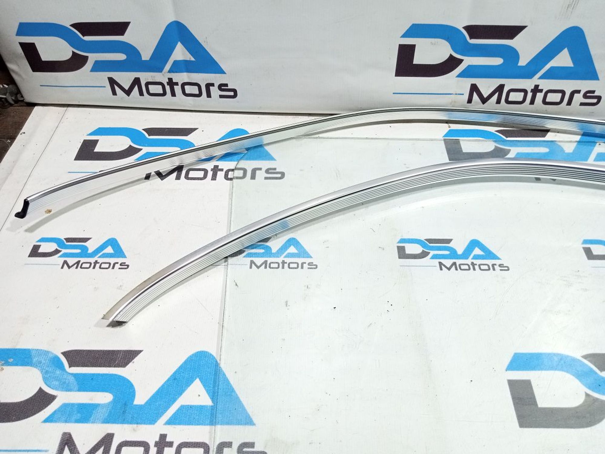 https://gcs.partsauto.market/rn-stockpro.appspot.com/thmbs/userImages/b7628e092085f1f91467af1afb6e7630/part/05bdc8b6-836a-414e-b31b-1ccc0fb31cf1_1748412664230.jpg