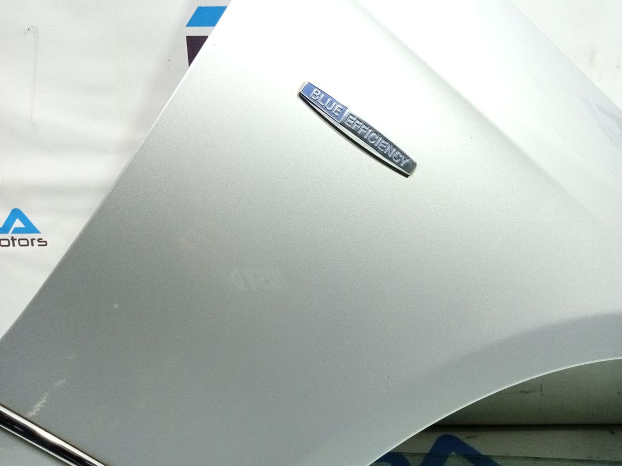 https://gcs.partsauto.market/rn-stockpro.appspot.com/thmbs/userImages/b7628e092085f1f91467af1afb6e7630/part/0675b938-a036-4764-a752-88698e8ef3f2_1748925257652.jpg