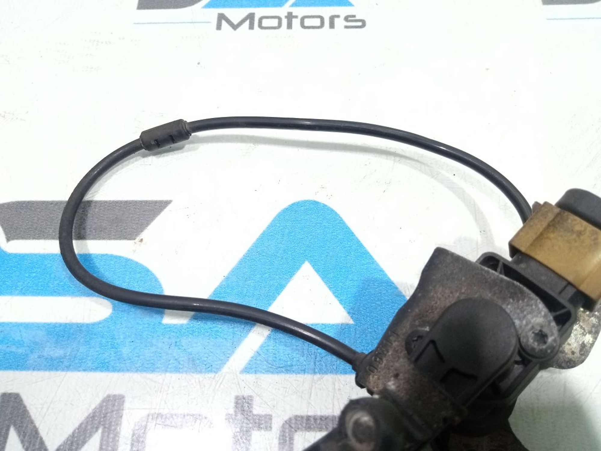 https://gcs.partsauto.market/rn-stockpro.appspot.com/thmbs/userImages/b7628e092085f1f91467af1afb6e7630/part/07be82de-7251-417a-b5c1-84d0325c6066_1748894647195.jpg