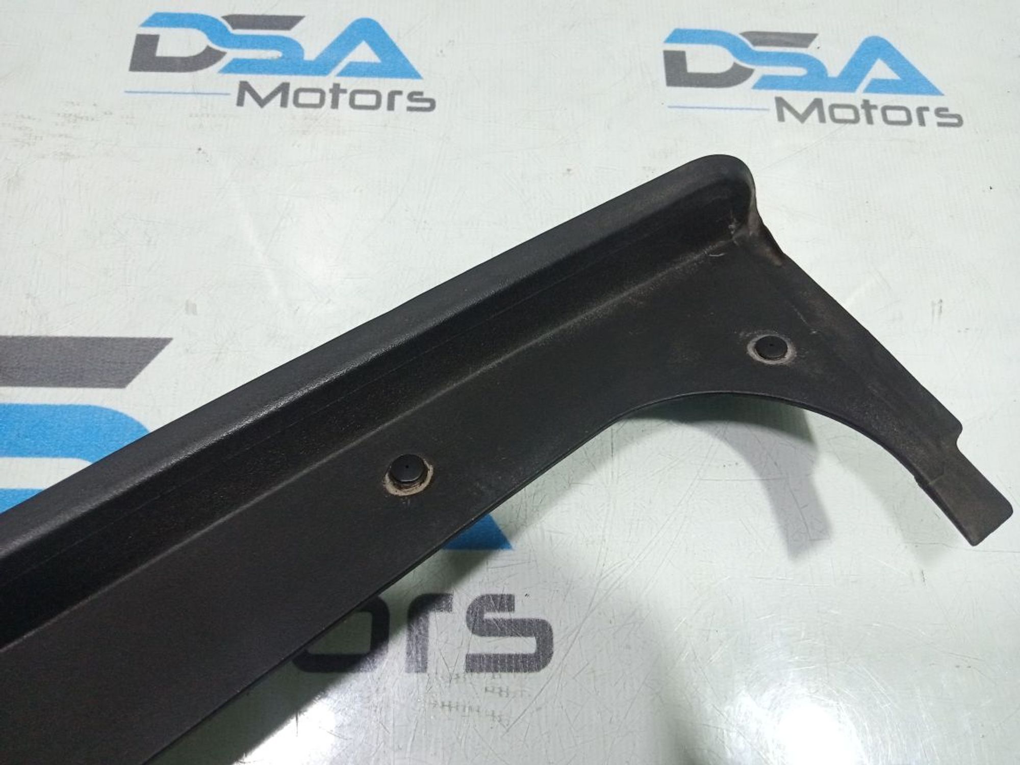 https://gcs.partsauto.market/rn-stockpro.appspot.com/thmbs/userImages/b7628e092085f1f91467af1afb6e7630/part/09f85ffa-8798-4639-bd68-7dd8b85502ad_1748850261649.jpg