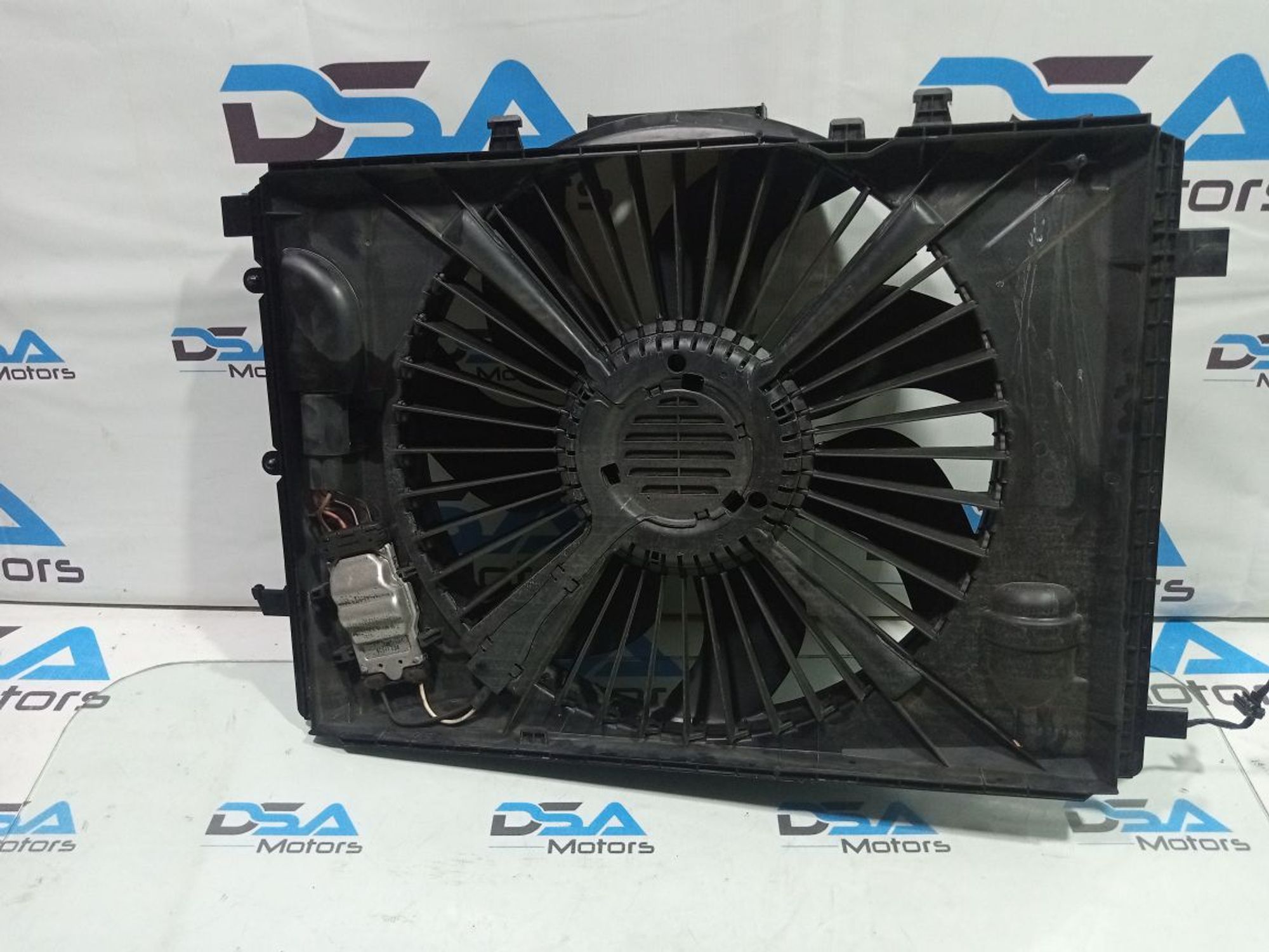 https://gcs.partsauto.market/rn-stockpro.appspot.com/thmbs/userImages/b7628e092085f1f91467af1afb6e7630/part/0a2ff31f-c74e-40be-a7c0-233c3cbbaad7_1748888561233.jpg