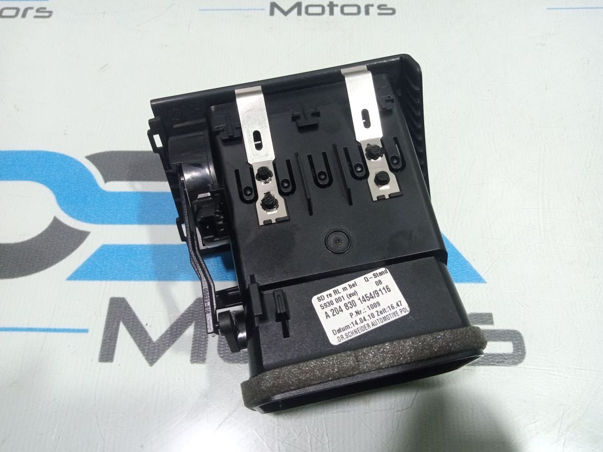https://gcs.partsauto.market/rn-stockpro.appspot.com/thmbs/userImages/b7628e092085f1f91467af1afb6e7630/part/0a7689a4-204a-4098-93f2-ab91ff7a5abc_1748279885433.jpg