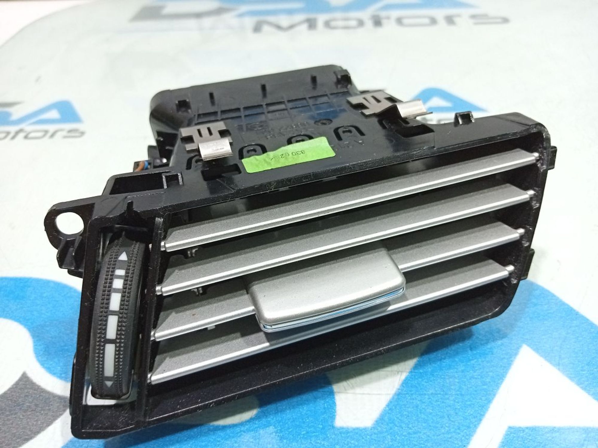 https://gcs.partsauto.market/rn-stockpro.appspot.com/thmbs/userImages/b7628e092085f1f91467af1afb6e7630/part/0b0aa1d7-fd53-4066-acf0-ad7969e8a3a7_1748161556133.jpg