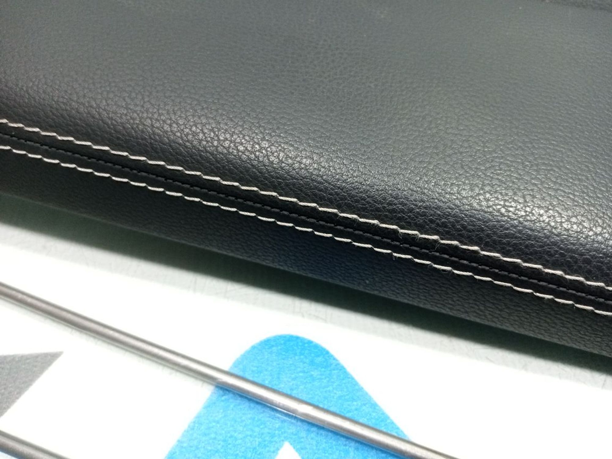 https://gcs.partsauto.market/rn-stockpro.appspot.com/thmbs/userImages/b7628e092085f1f91467af1afb6e7630/part/0bc3389f-c01e-40e3-9d2d-9343971d7c58_1748280284108.jpg