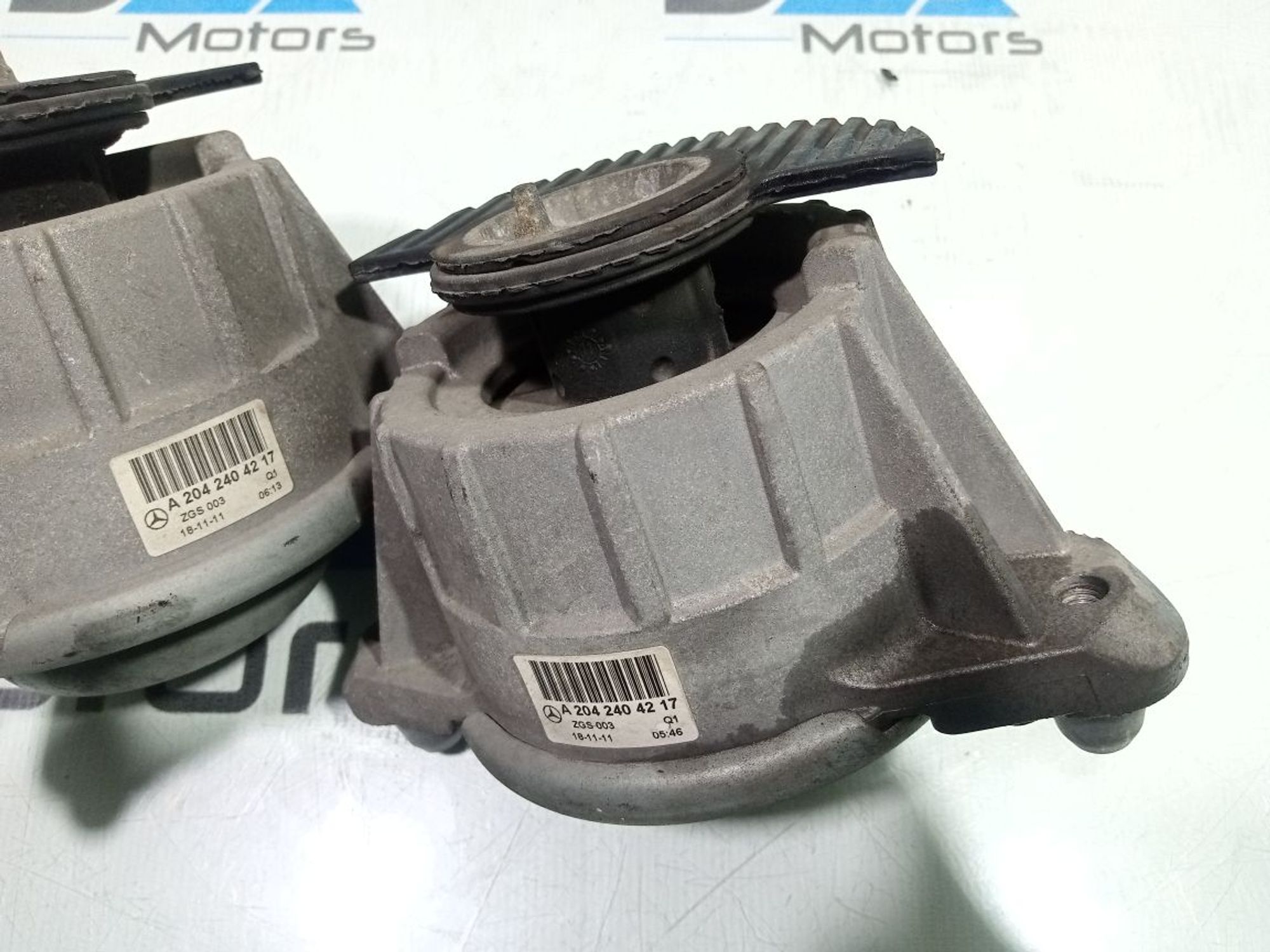 https://gcs.partsauto.market/rn-stockpro.appspot.com/thmbs/userImages/b7628e092085f1f91467af1afb6e7630/part/0d65eae6-3906-441b-a79f-be26c27a133b_1747849300575.jpg