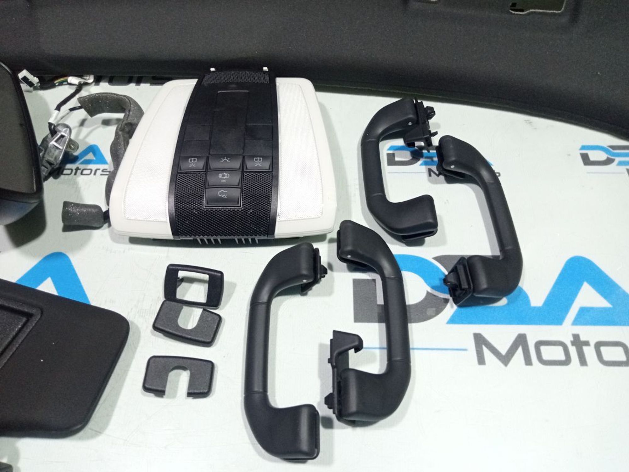 https://gcs.partsauto.market/rn-stockpro.appspot.com/thmbs/userImages/b7628e092085f1f91467af1afb6e7630/part/0d987143-8661-449c-96d7-3c2ae4b43bbd_1747758075434.jpg