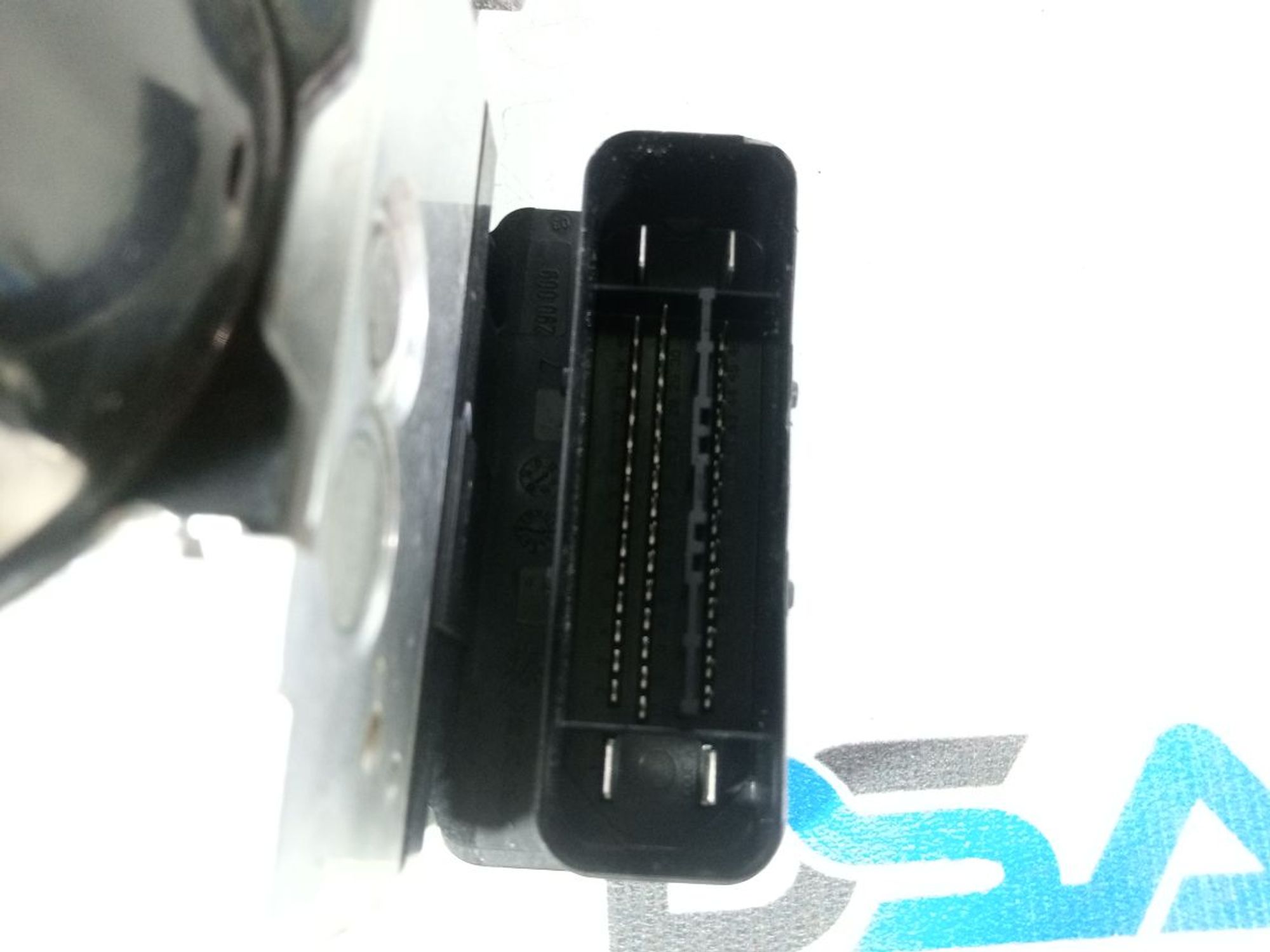 https://gcs.partsauto.market/rn-stockpro.appspot.com/thmbs/userImages/b7628e092085f1f91467af1afb6e7630/part/0e6431e0-4fe8-40f4-94bf-eb21fb595c3a_1742283541876.jpg